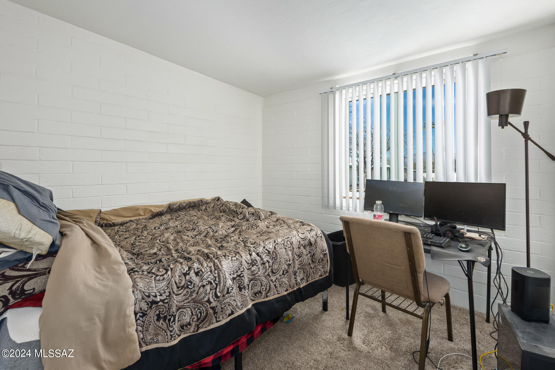 Palm Grove Clusters (186-349, 543) - Residential Lease