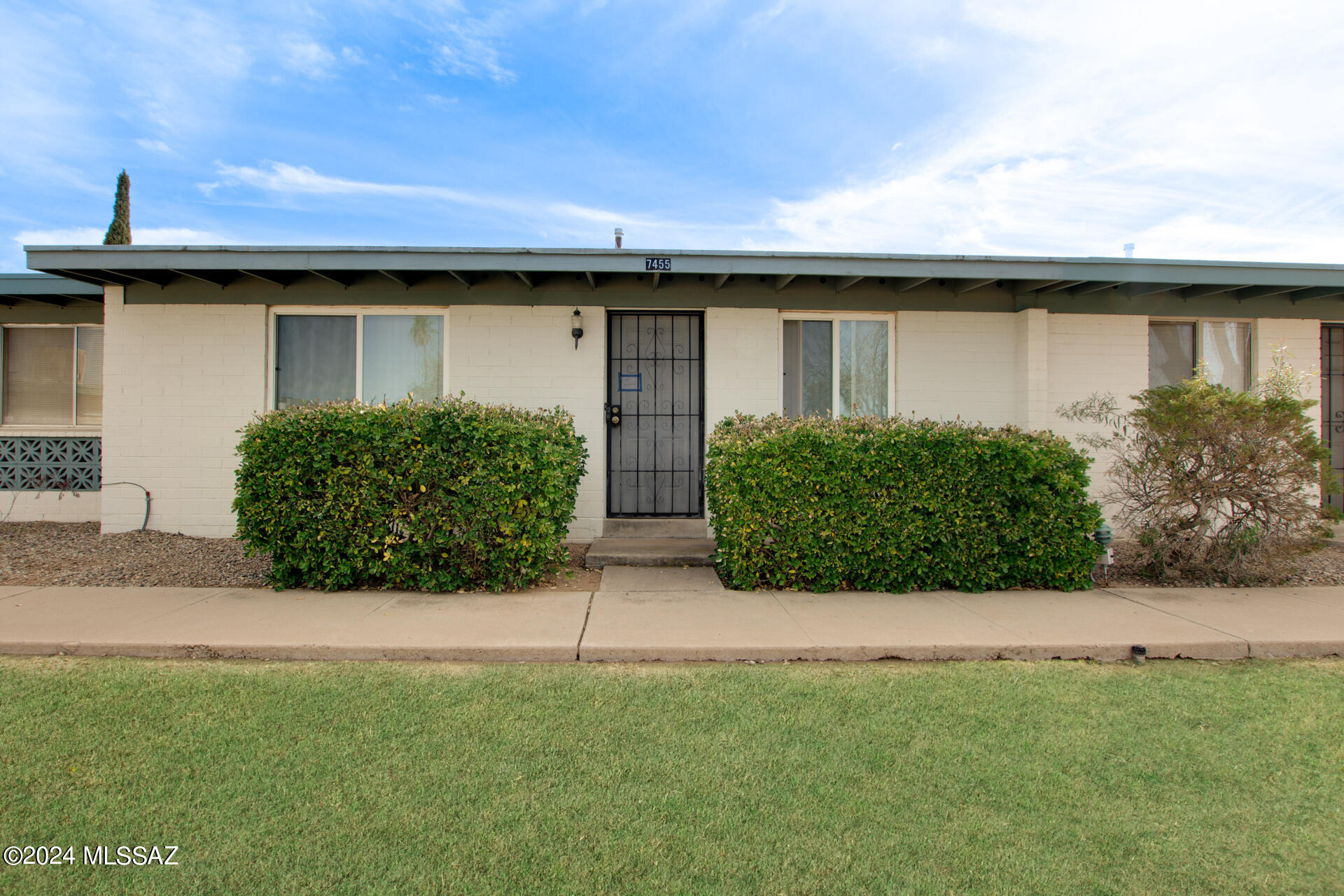 Fresh and bright East side townhome featuring 2 bedrooms and 1 bathroom. Enjoy an updated kitchen, spacious layout, and a private backyard perfect for relaxing or entertaining. The community offers a huge grassy common area along with covered parking and an on-site laundry room for added convenience. Conveniently located near shopping, dining, and everyday essentials. Pets welcome upon owner approval.
