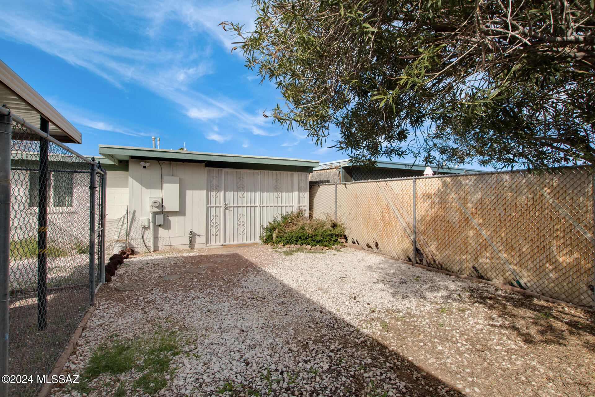 Palm Grove Clusters (186-349, 543) - Residential Lease