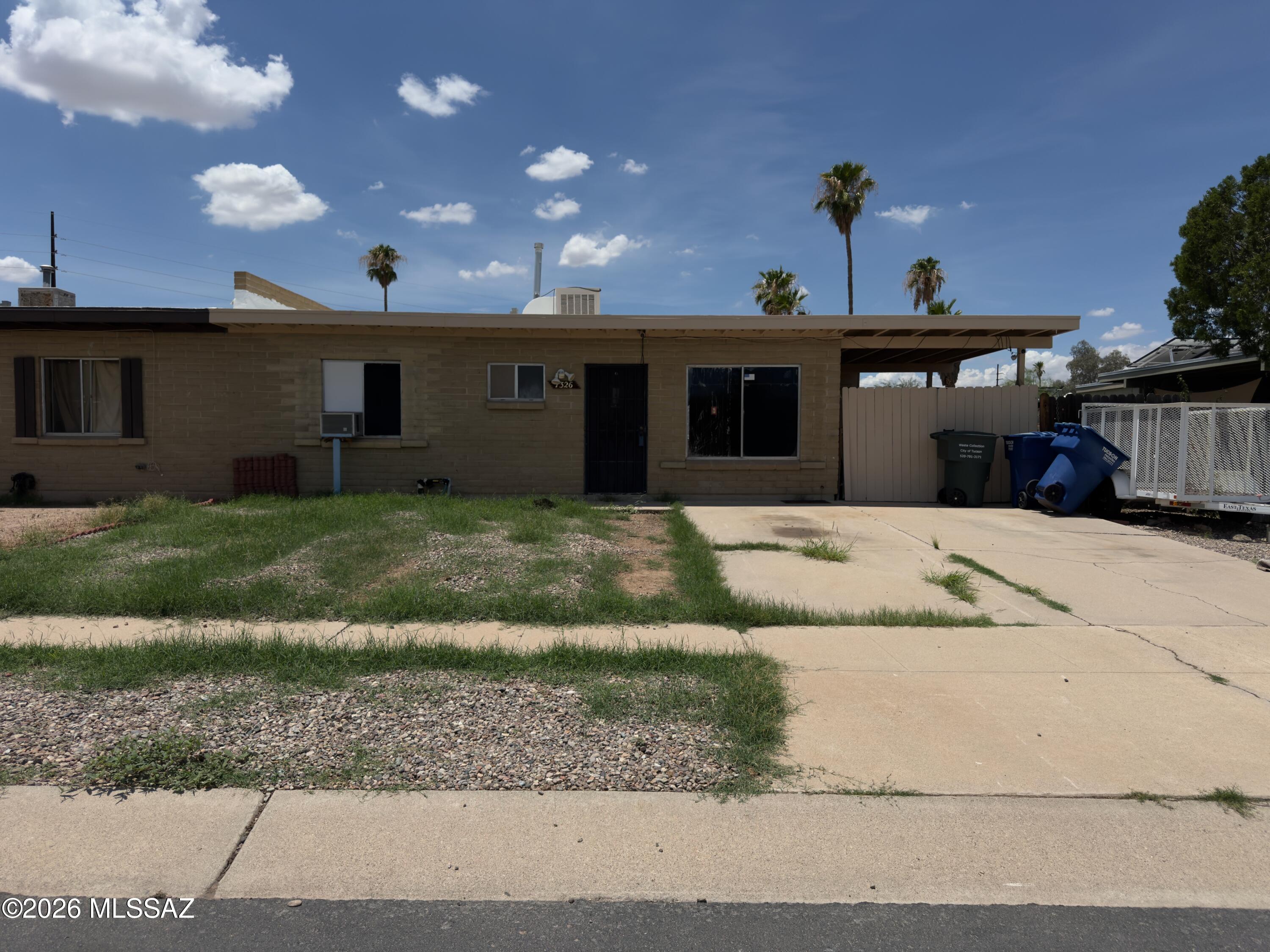 Fixer-upper opportunity on Tucson's East side! Perfect addition to your investment portfolio. This single-level home offers 837 sq.ft of potential, a carport, and low-care yard space. Sold entirely AS-IS. Priced to reflect needed updates. Ideal for a flip or value-add rental. Don't miss out on this high potential project!