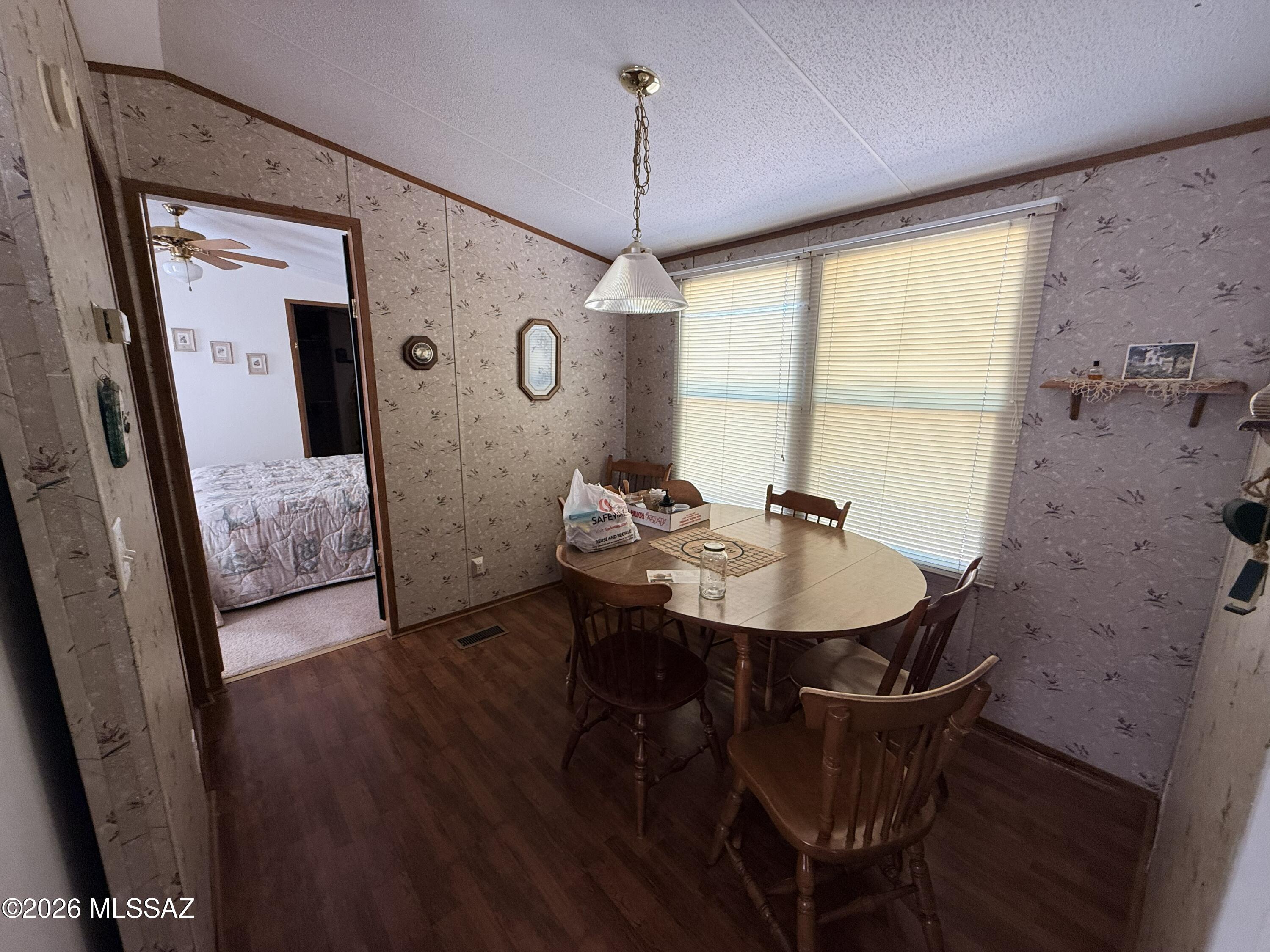 Mescal Lakes - Residential