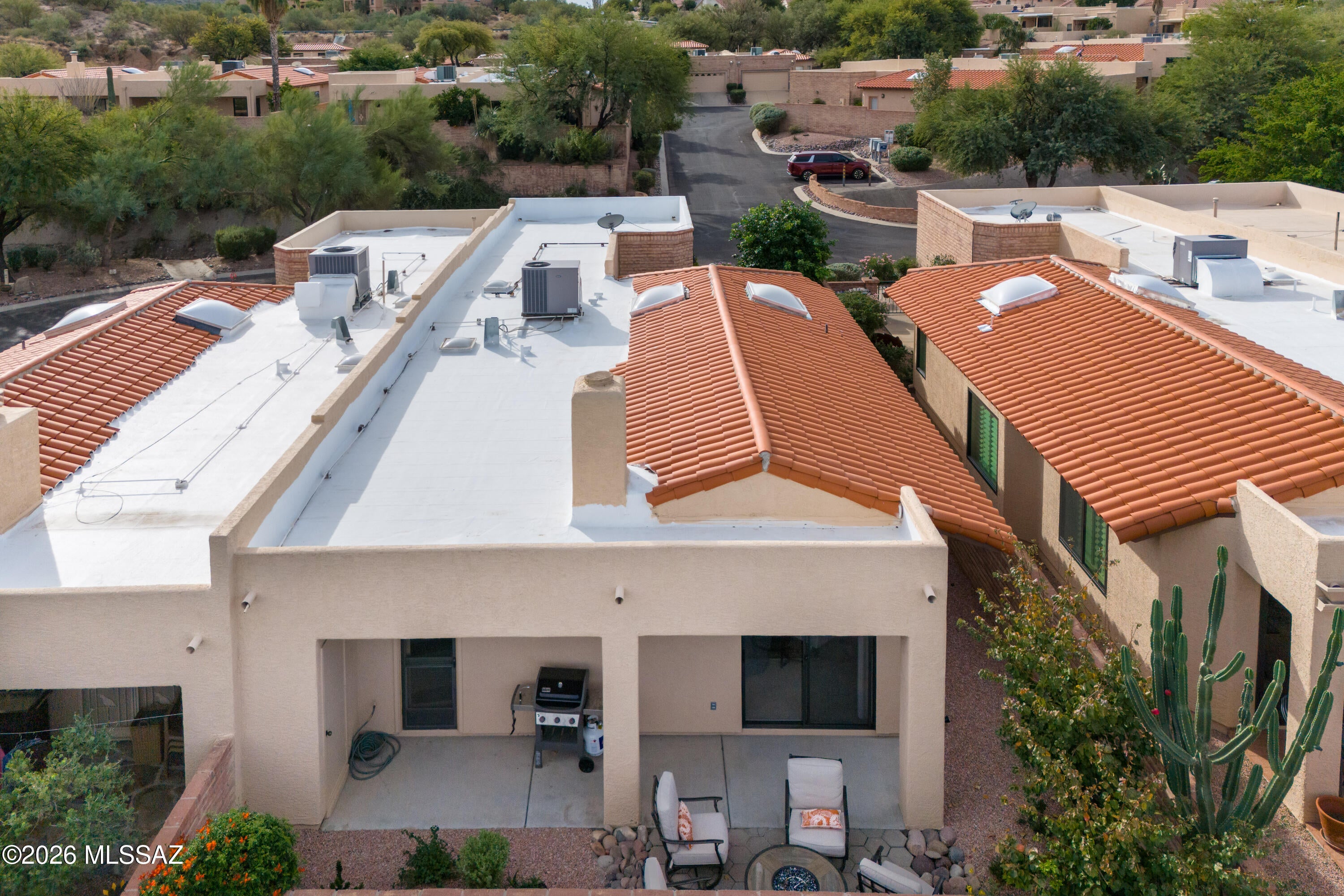 Valle Del Oro Townhomes (1-90) - Residential