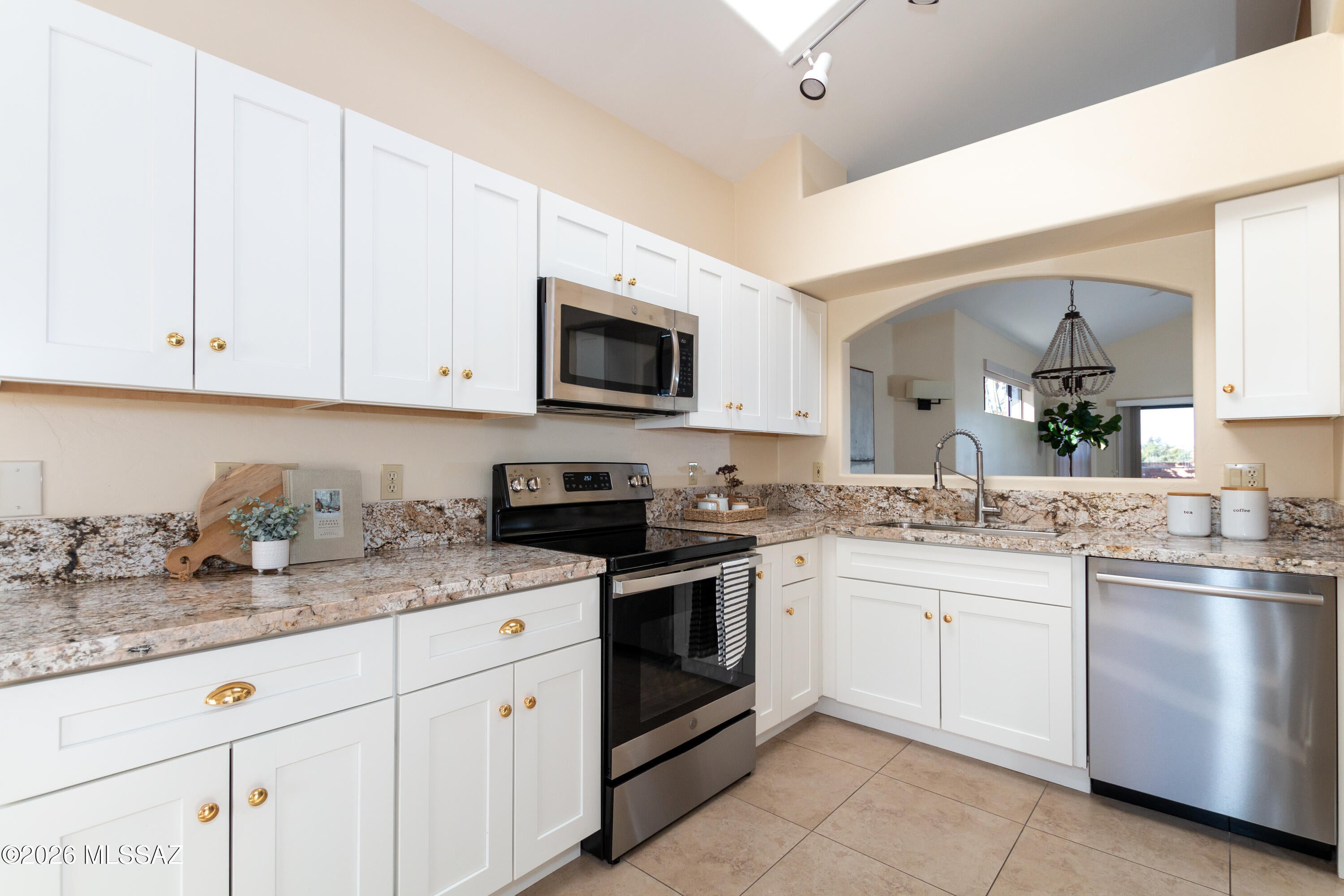 Valle Del Oro Townhomes (1-90) - Residential