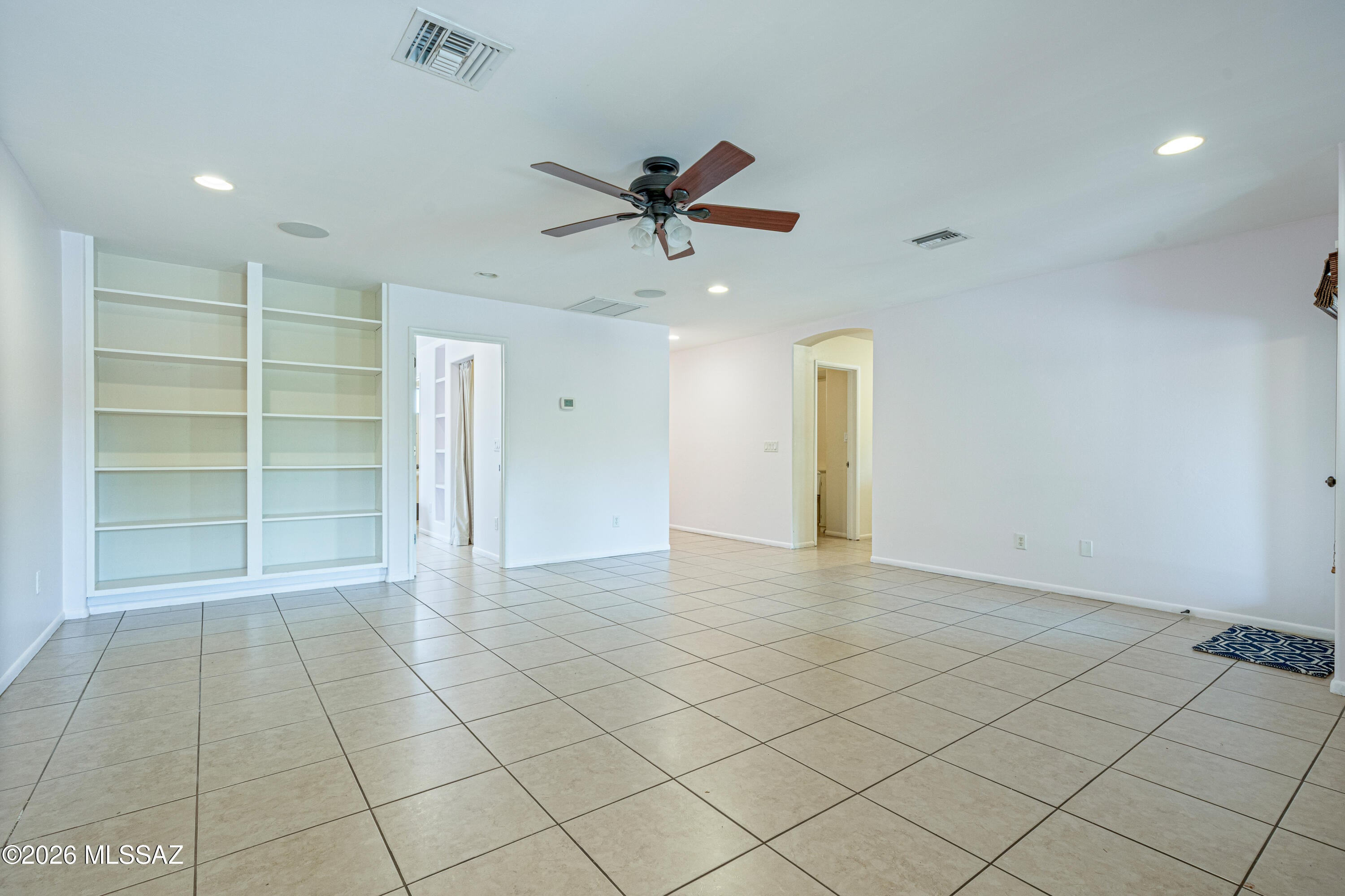 El Conquistador Estates - Residential