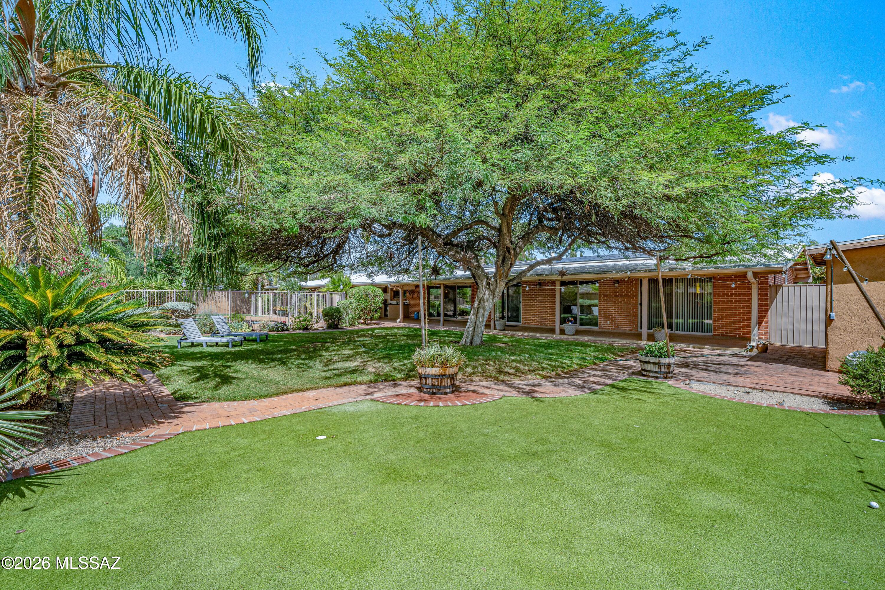 El Conquistador Estates - Residential