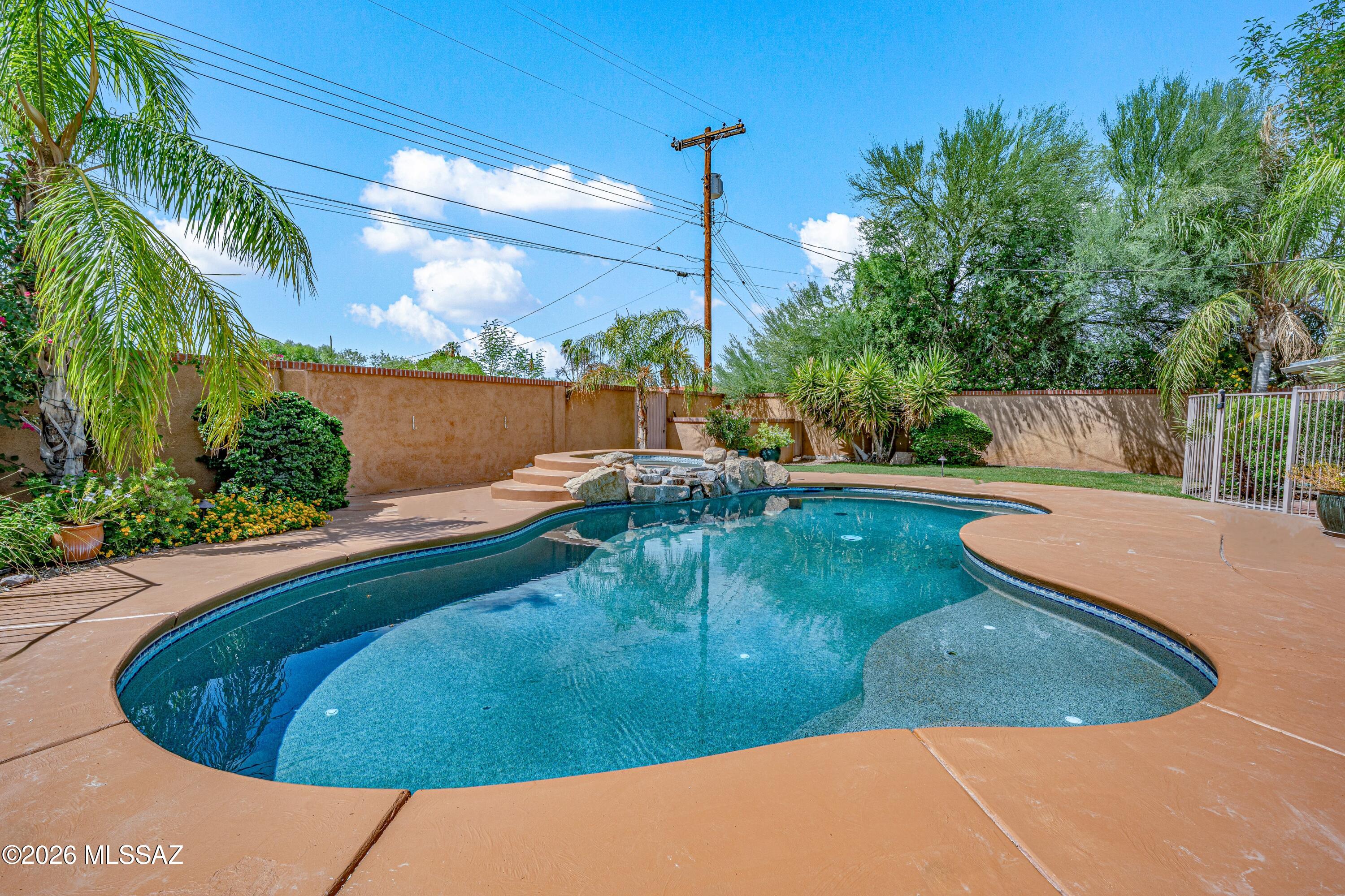 El Conquistador Estates - Residential