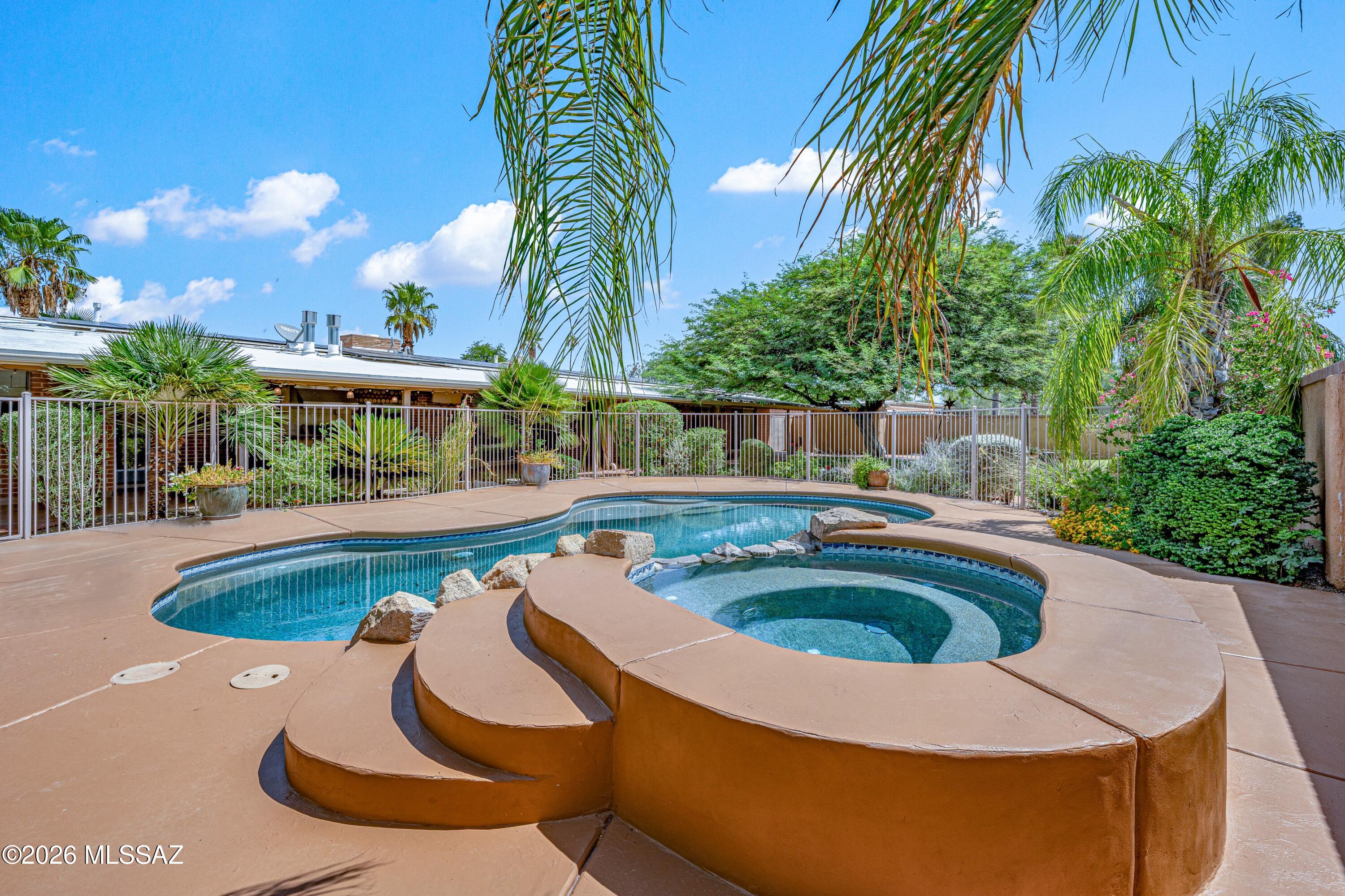El Conquistador Estates - Residential