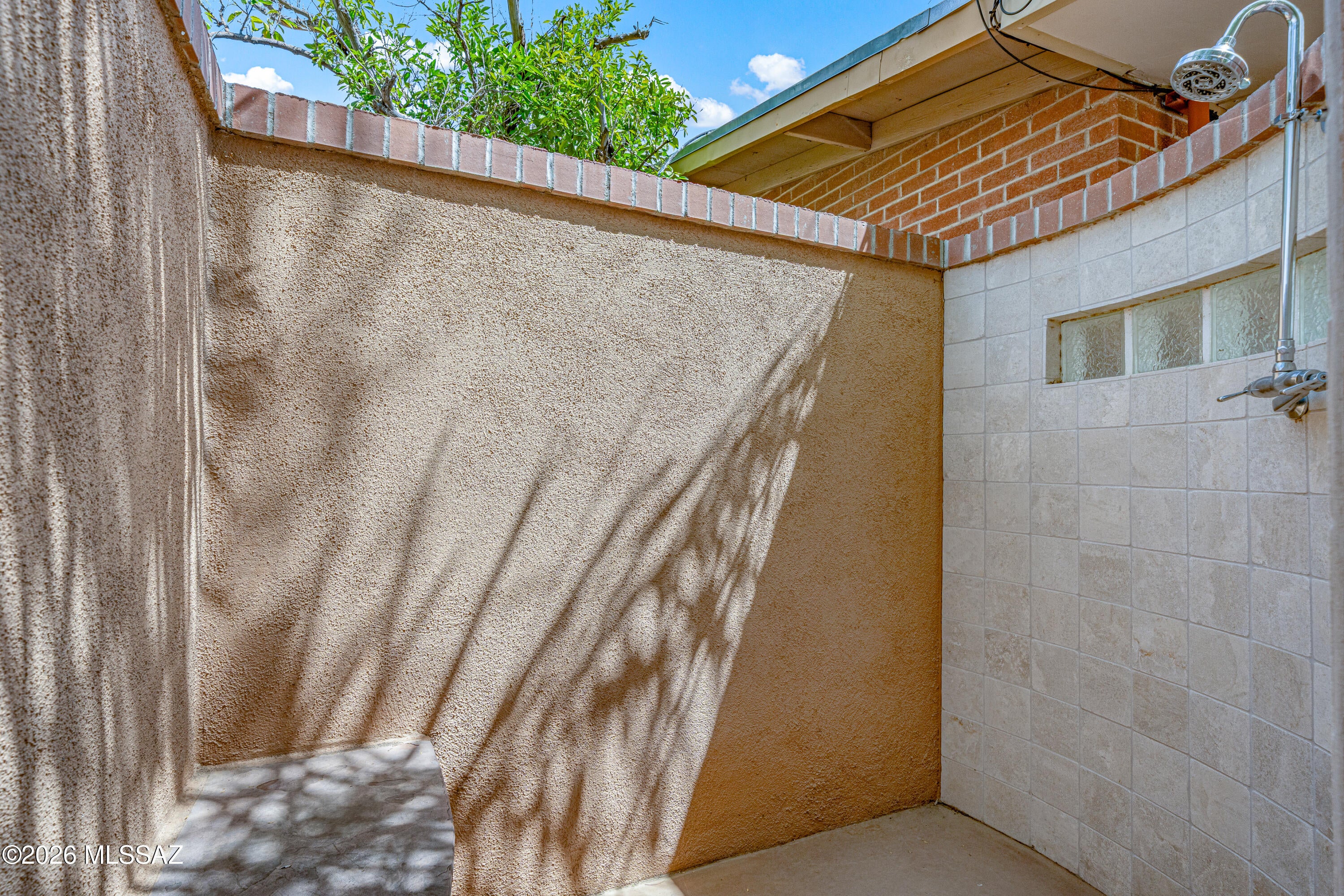 El Conquistador Estates - Residential