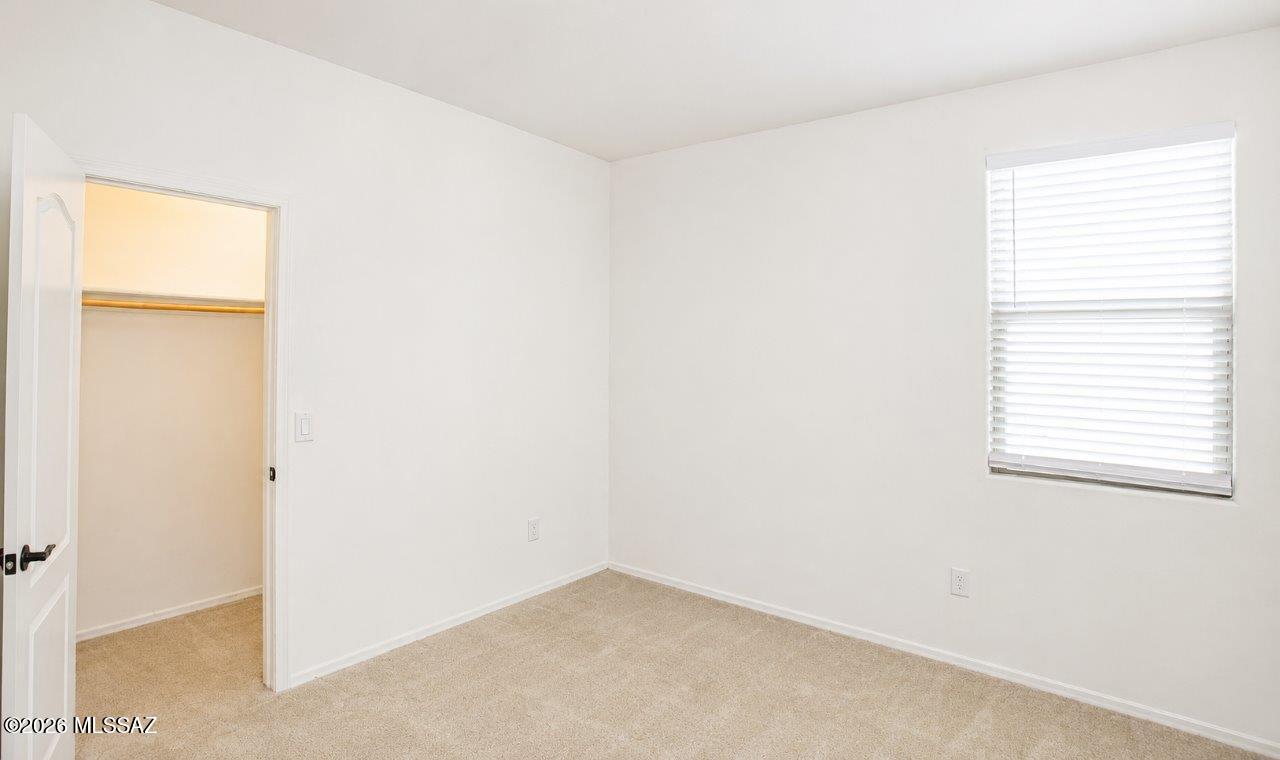 La Estancia De Tucson (1-330) - Residential Lease