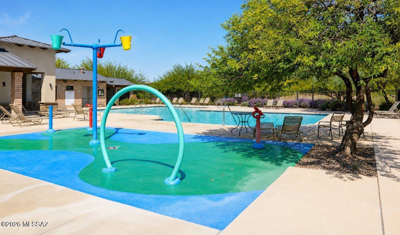 La Estancia De Tucson (1-330) - Residential Lease