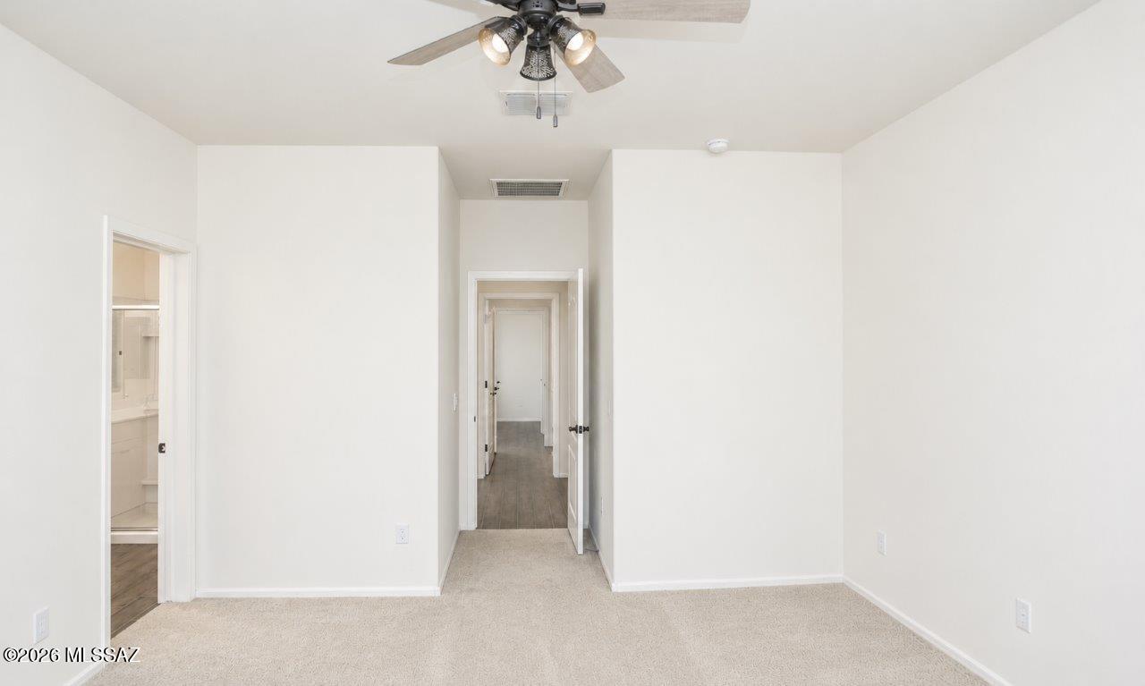 La Estancia De Tucson (1-330) - Residential Lease