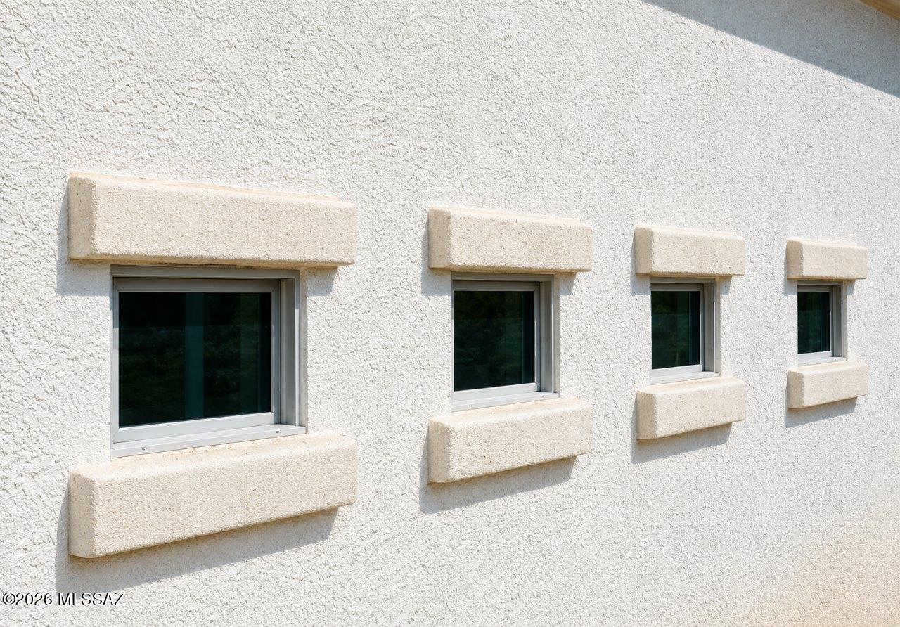 La Estancia De Tucson (1-330) - Residential Lease