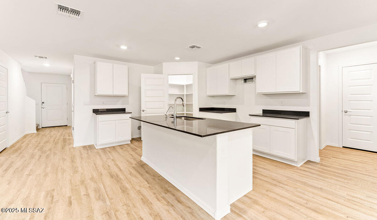 Blackhawk - Residential