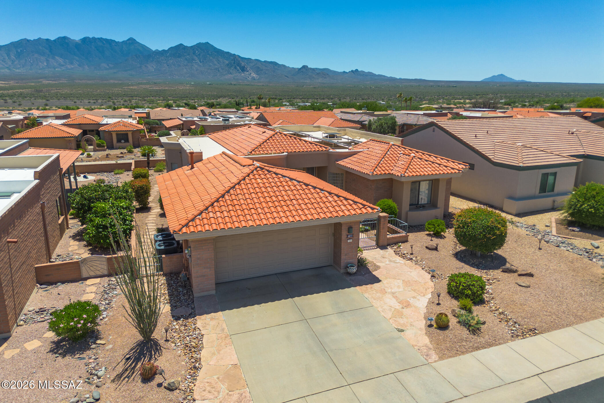 San Ignacio Vistas (1-223) - Residential