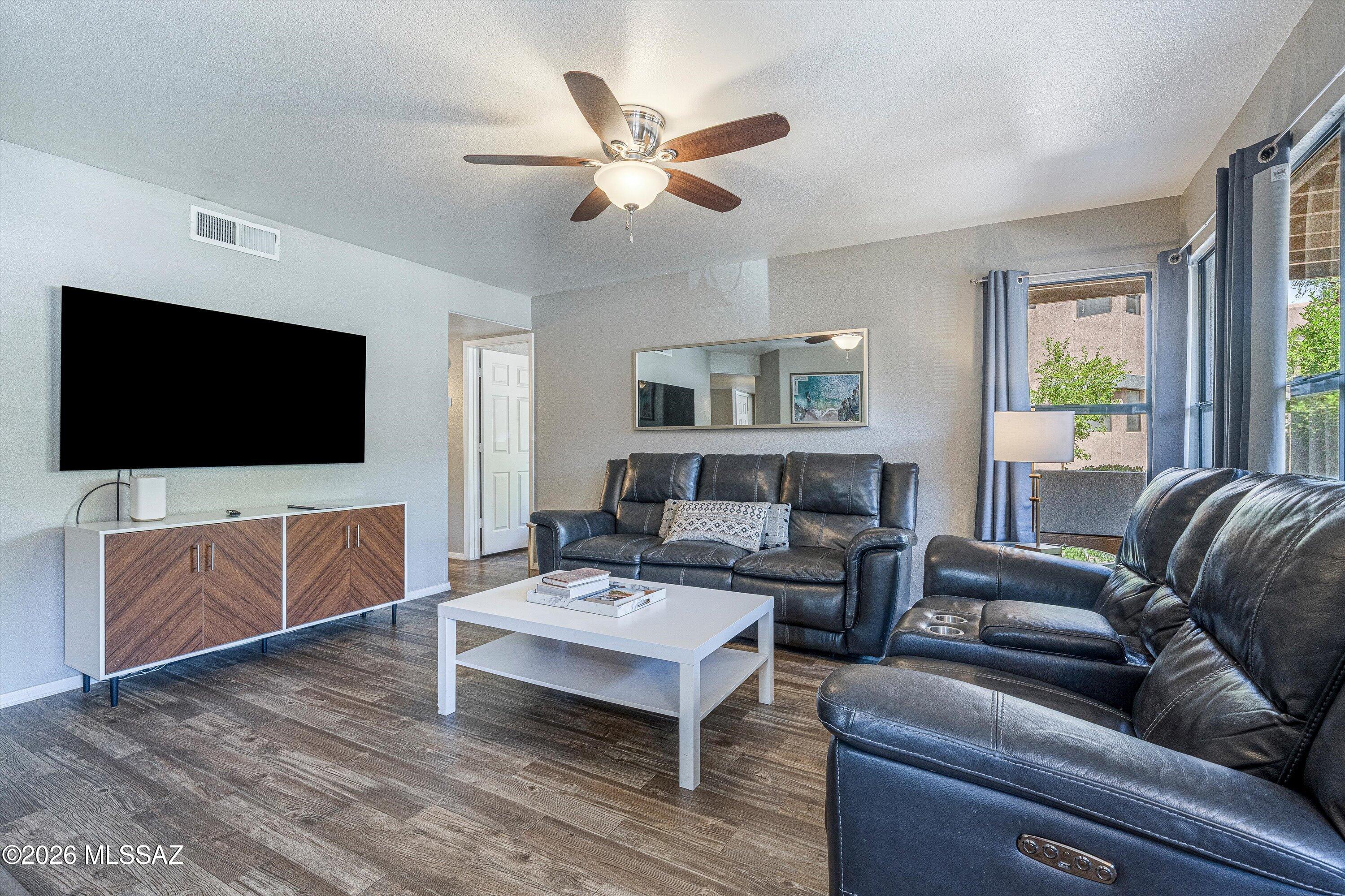 Greens at Ventana Canyon - Residential
