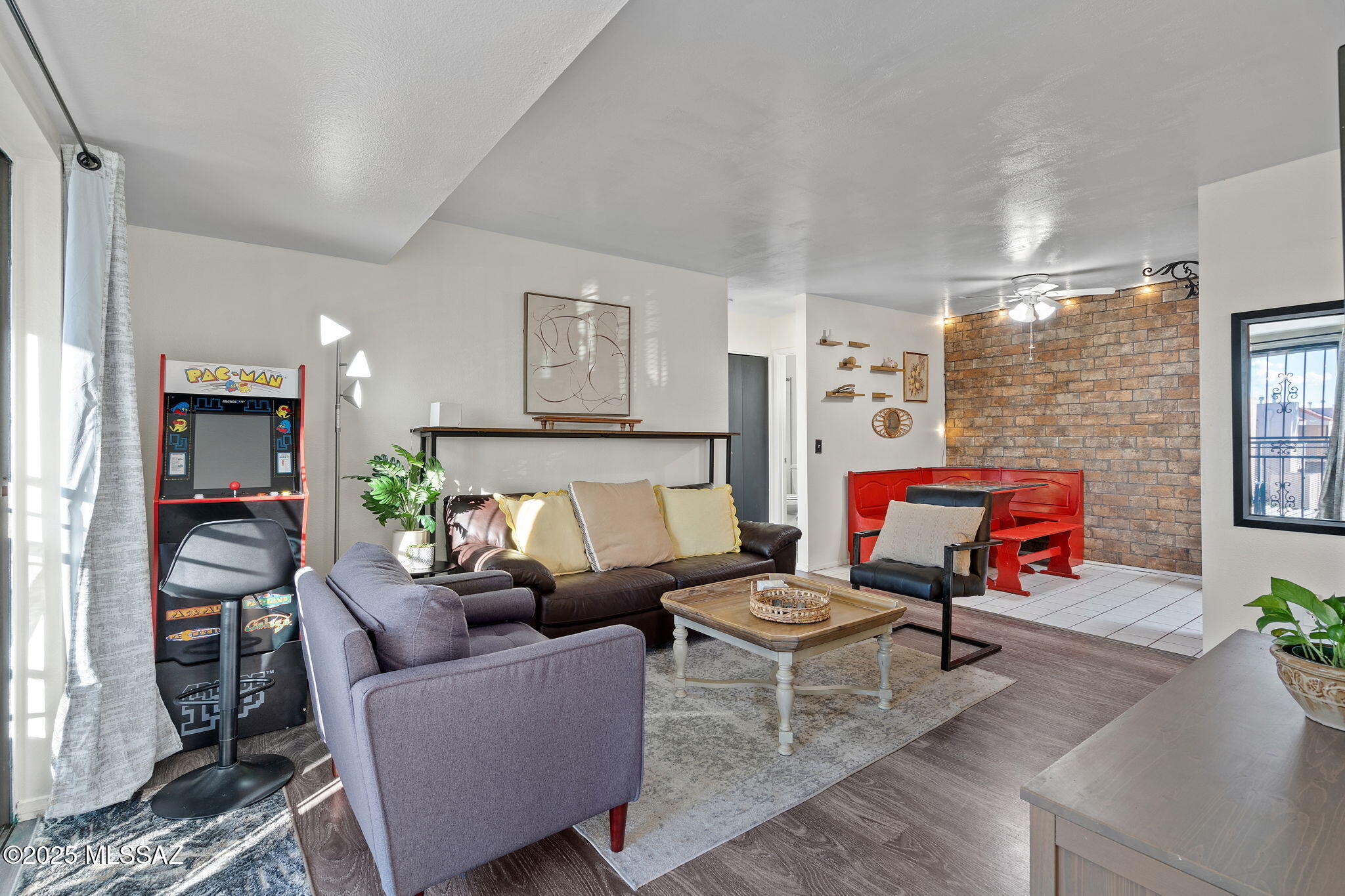 Golf Links East Condos (1-48) - Residential
