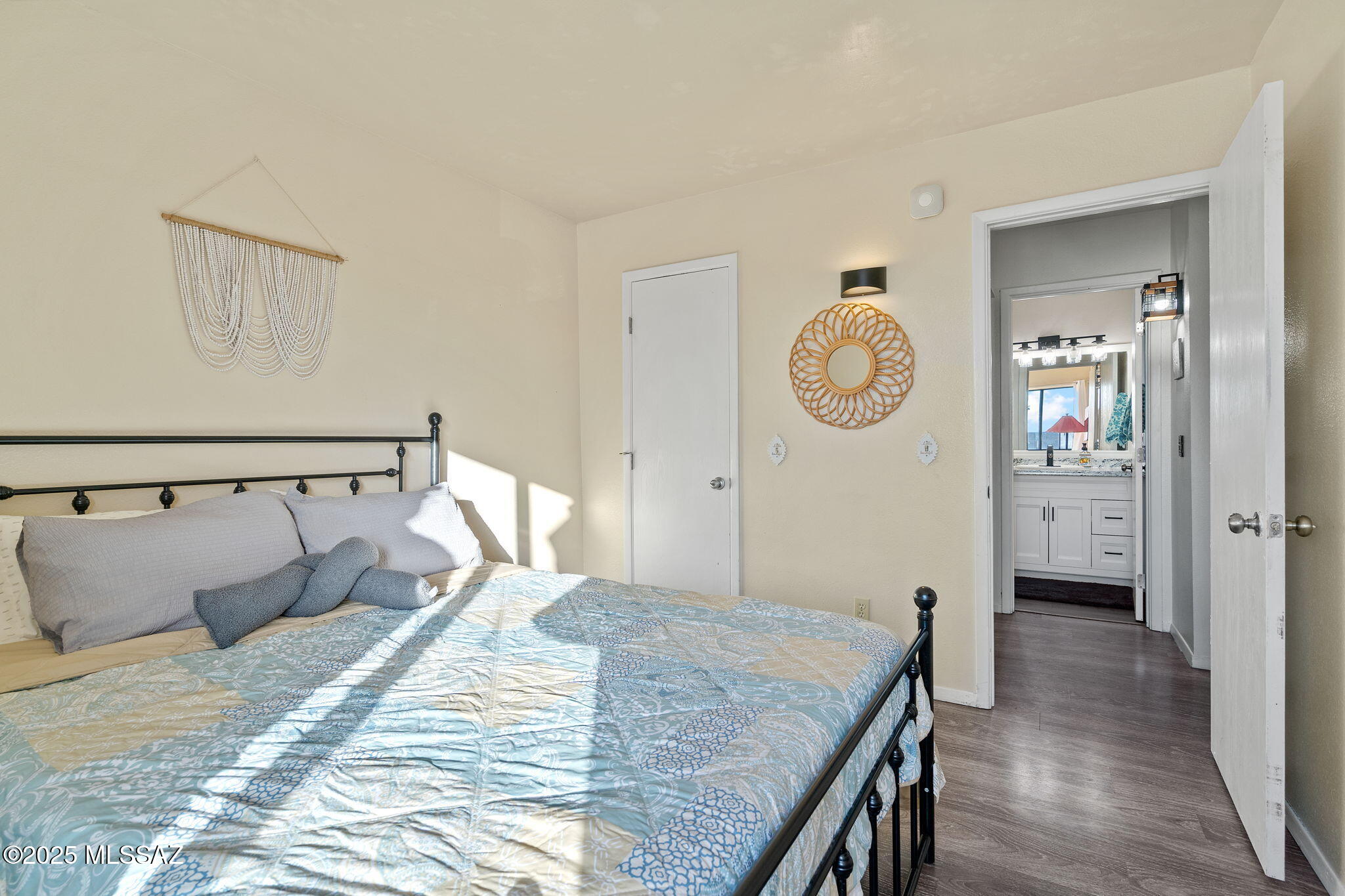 Golf Links East Condos (1-48) - Residential