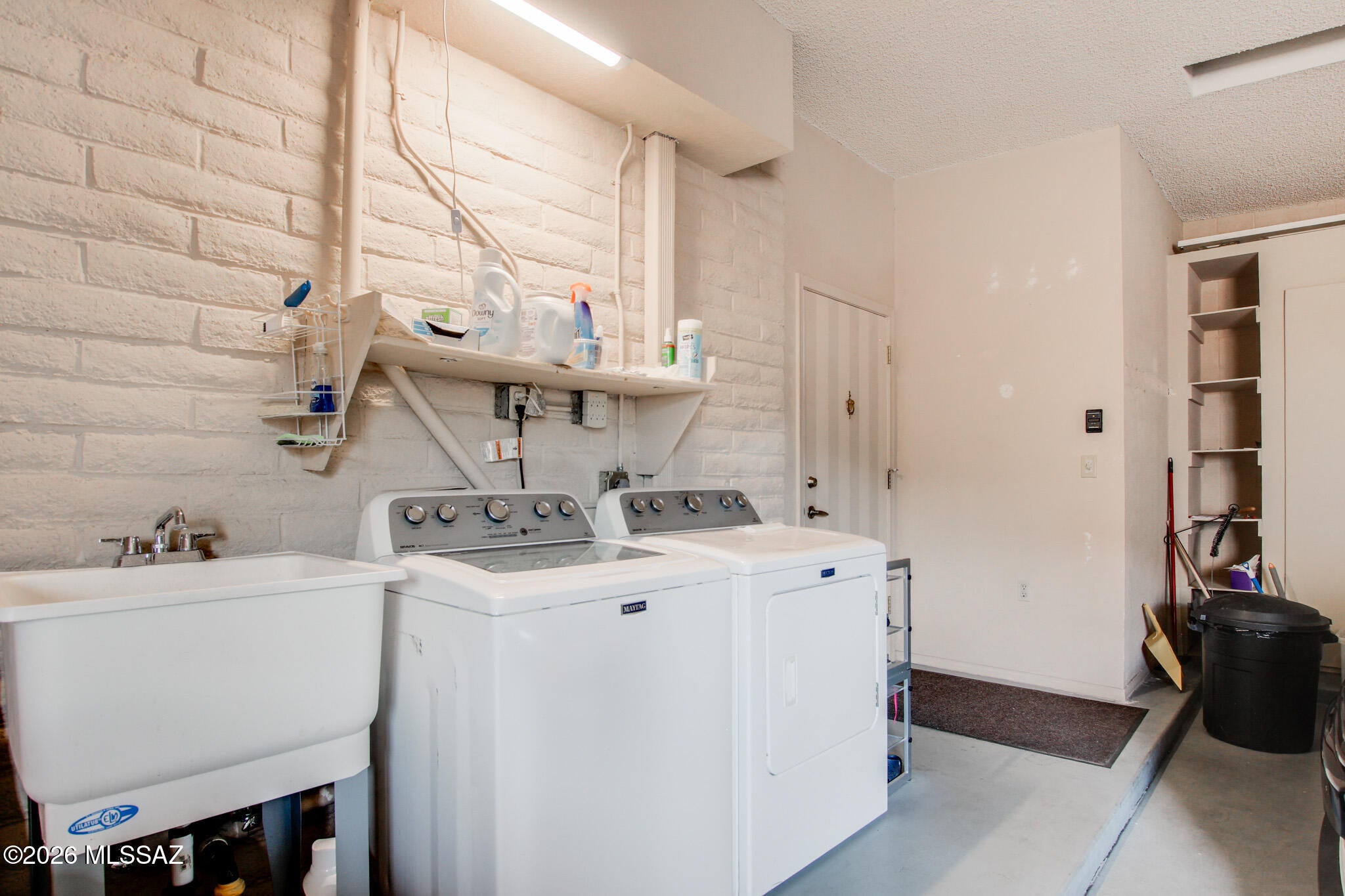 La Cholla Hills(1-313) - Residential