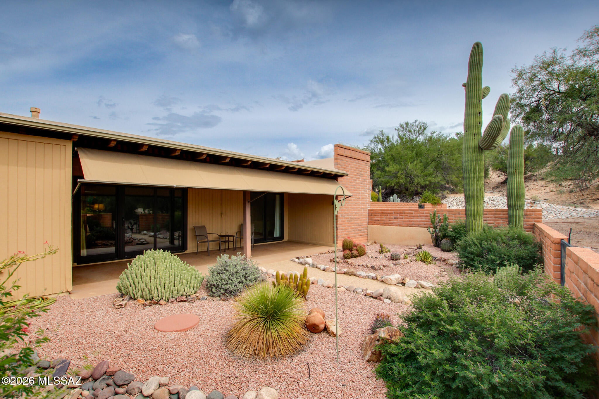 La Cholla Hills(1-313) - Residential