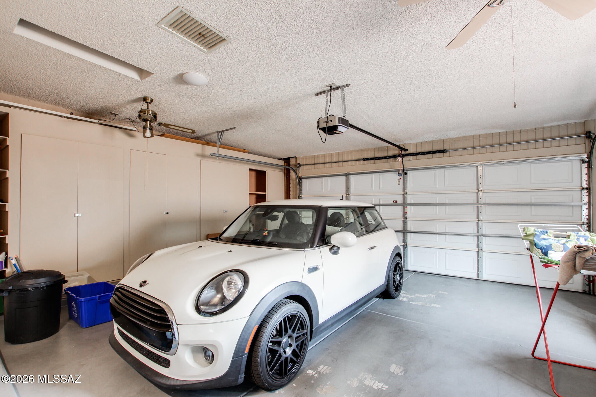 La Cholla Hills(1-313) - Residential
