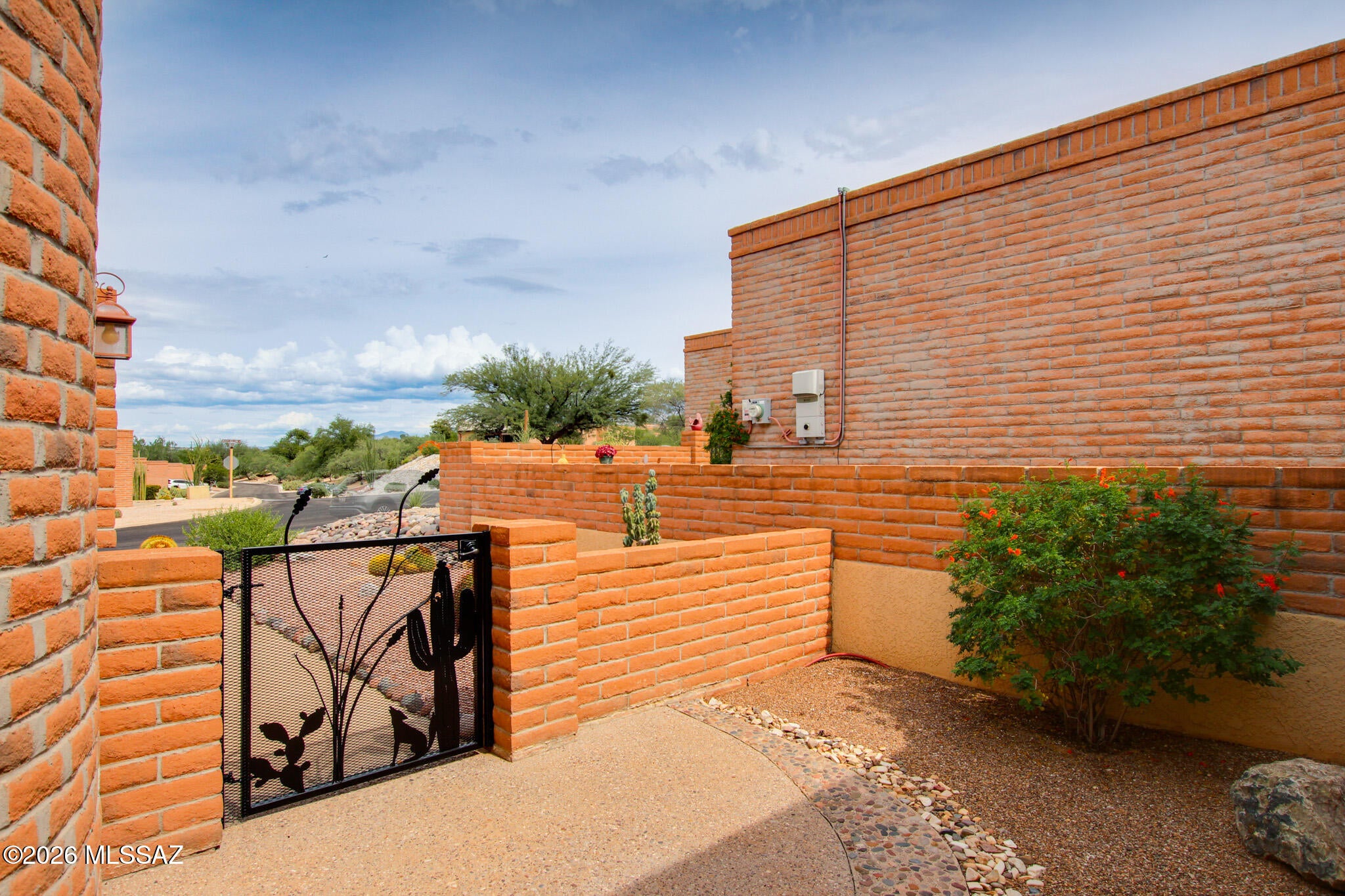 La Cholla Hills(1-313) - Residential