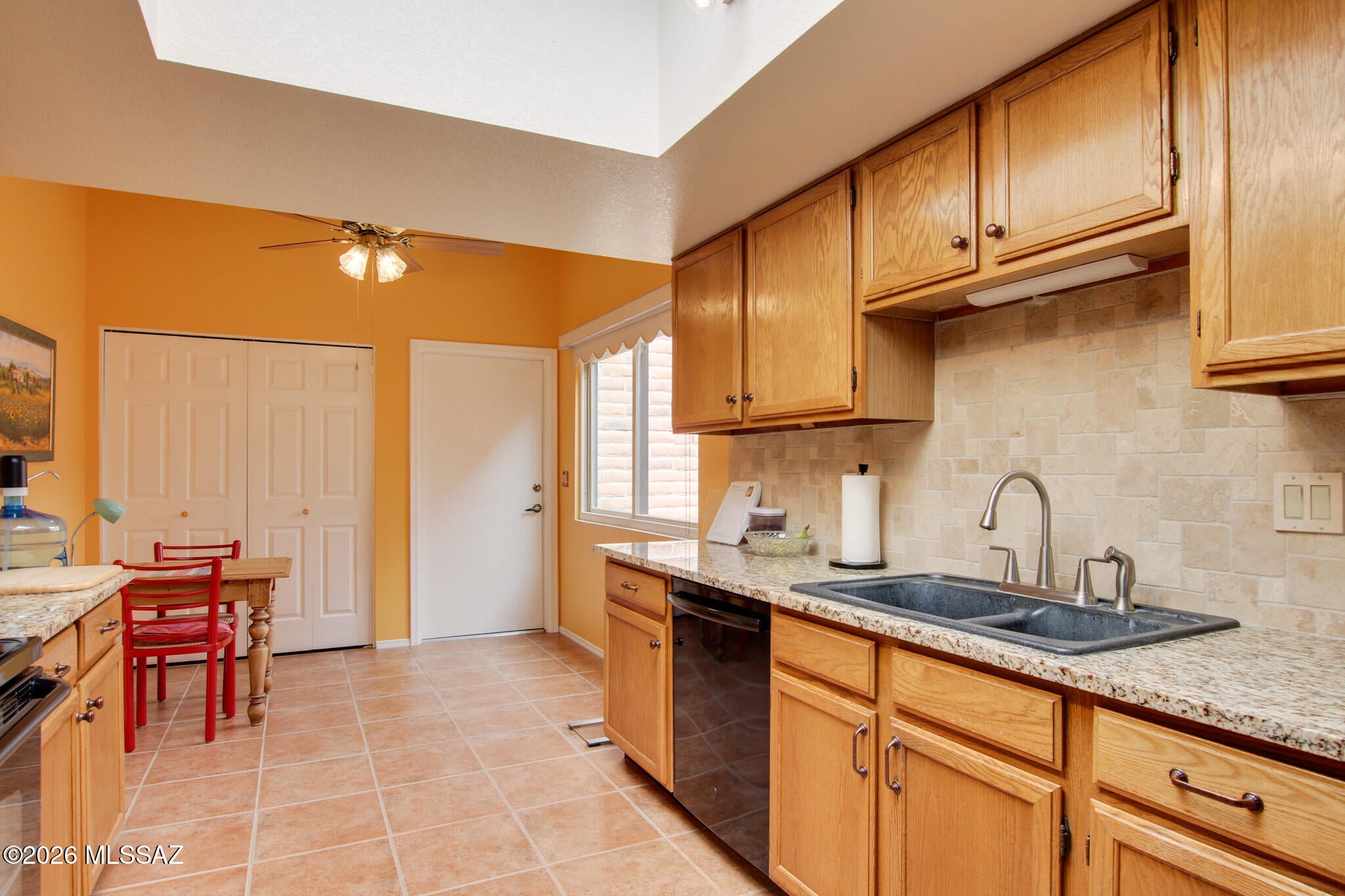 La Cholla Hills(1-313) - Residential