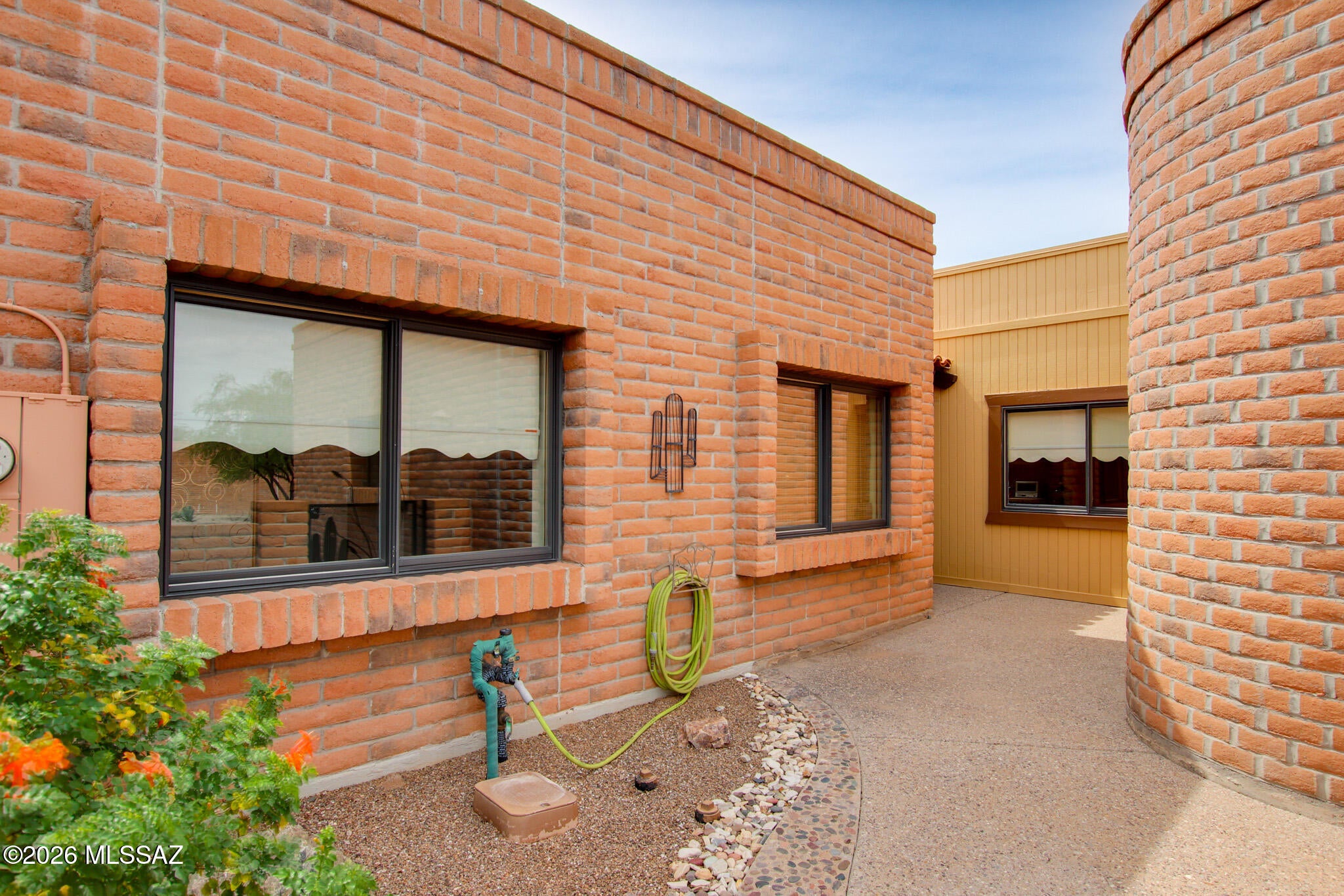 La Cholla Hills(1-313) - Residential