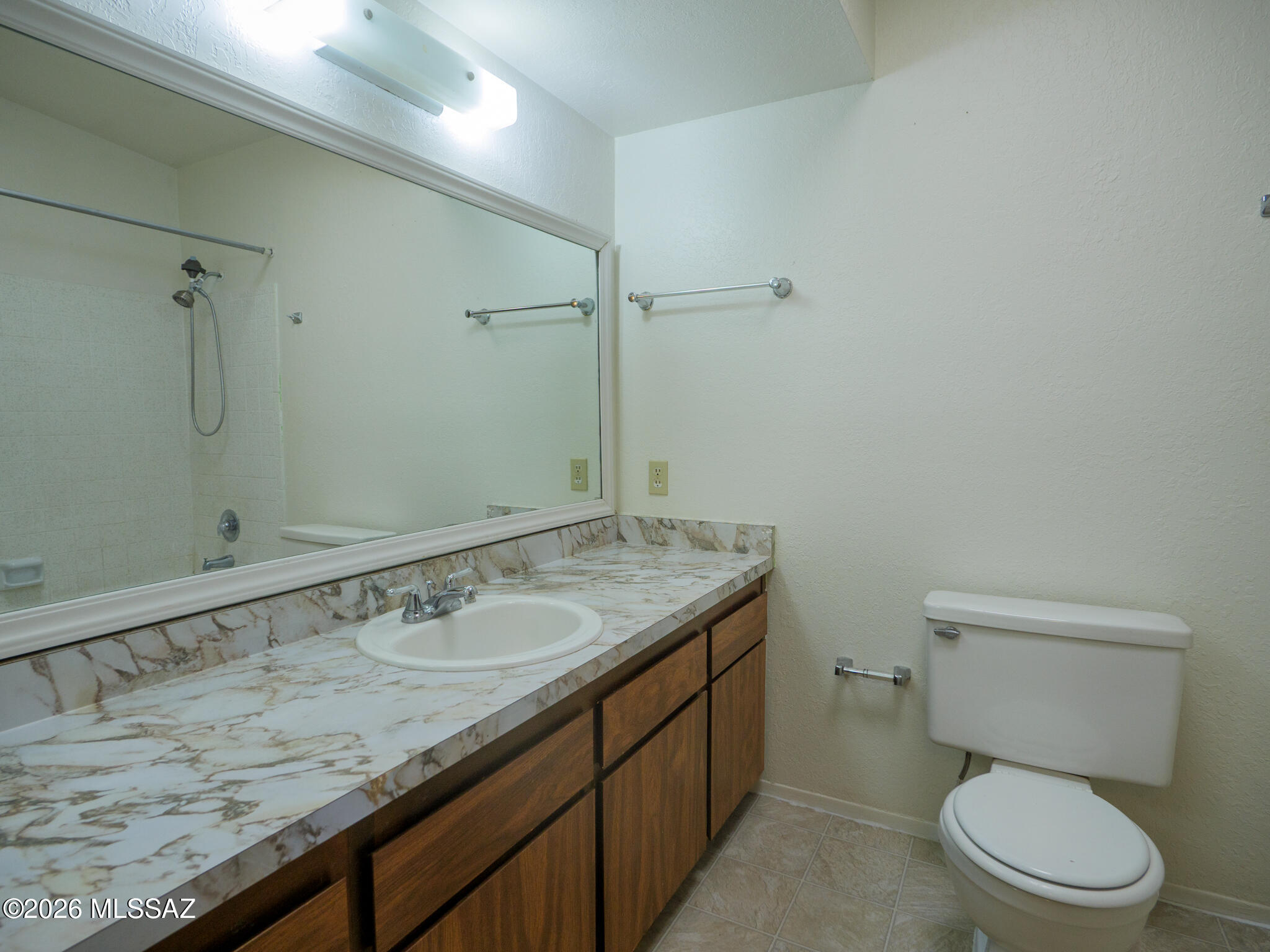 Mountain Shadows (66-167) - Residential Lease