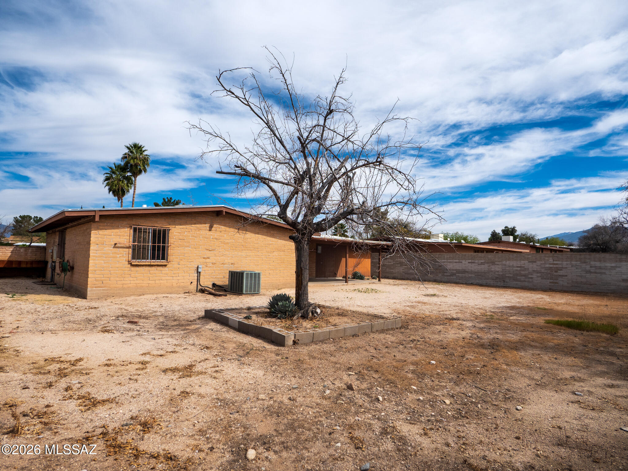 Mountain Shadows (66-167) - Residential Lease