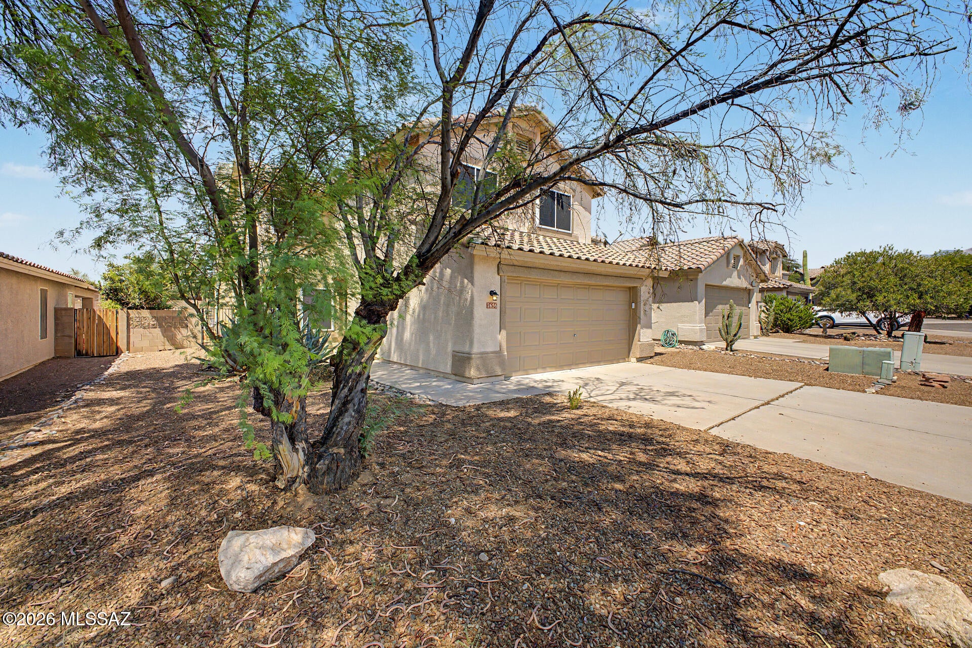 Bluffs (The) 2 - Residential Lease