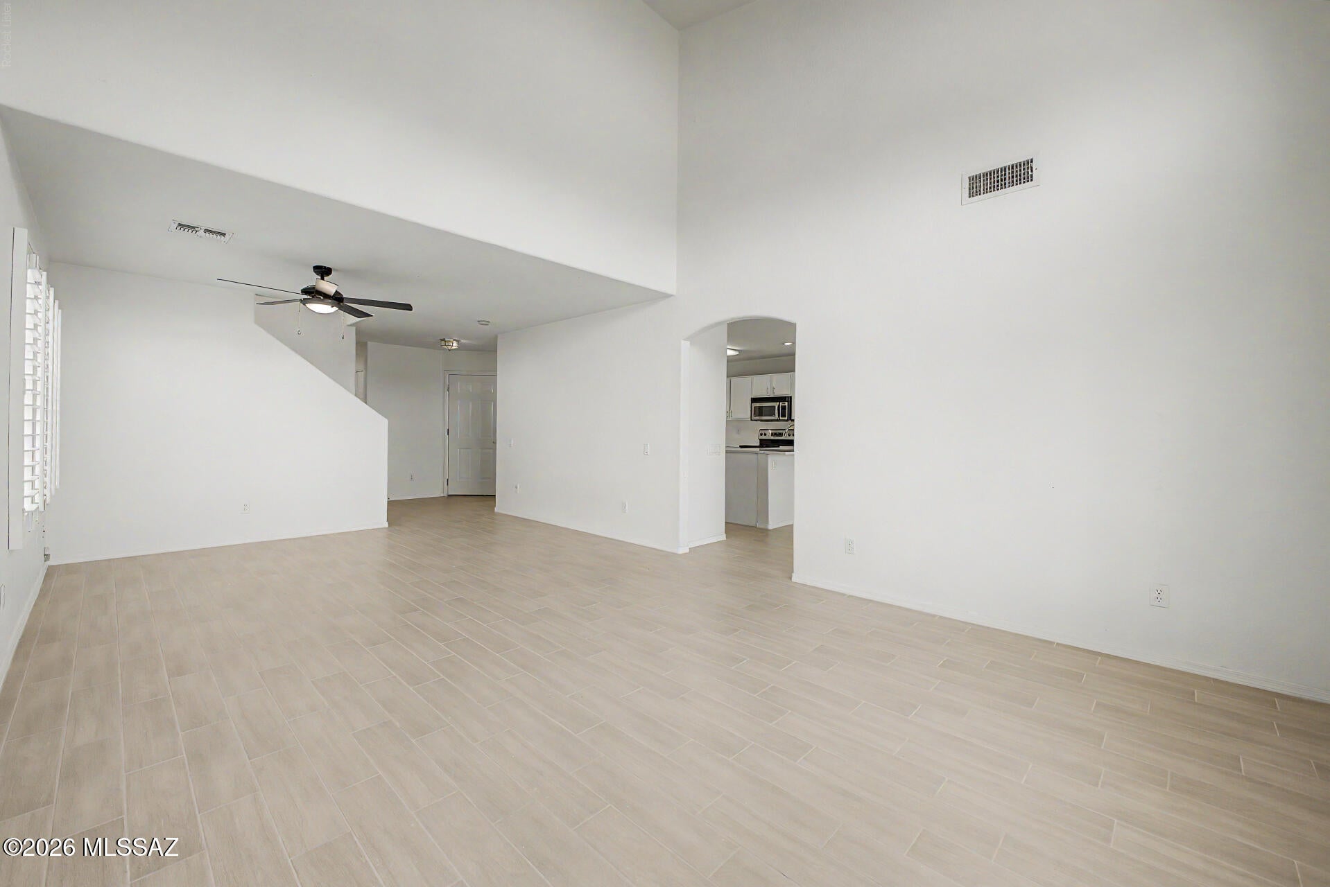 Bluffs (The) 2 - Residential Lease