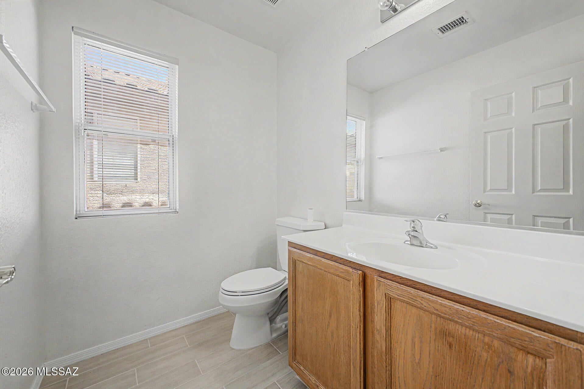 Bluffs (The) 2 - Residential Lease