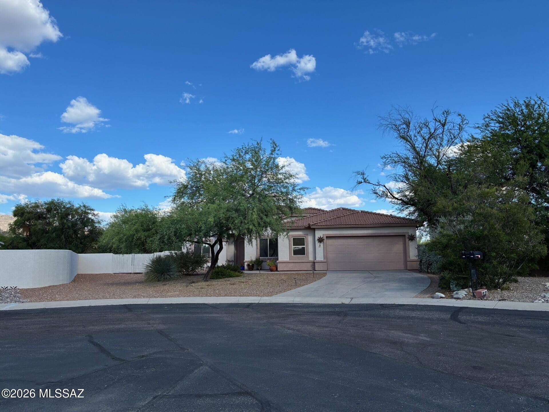 Great home on .42 acre lot 3 bedrooms, 2 bathrooms, Fireplace 2.5 car garage and pool. Covered rear patio, large backyard wall has a double gate for easy access.