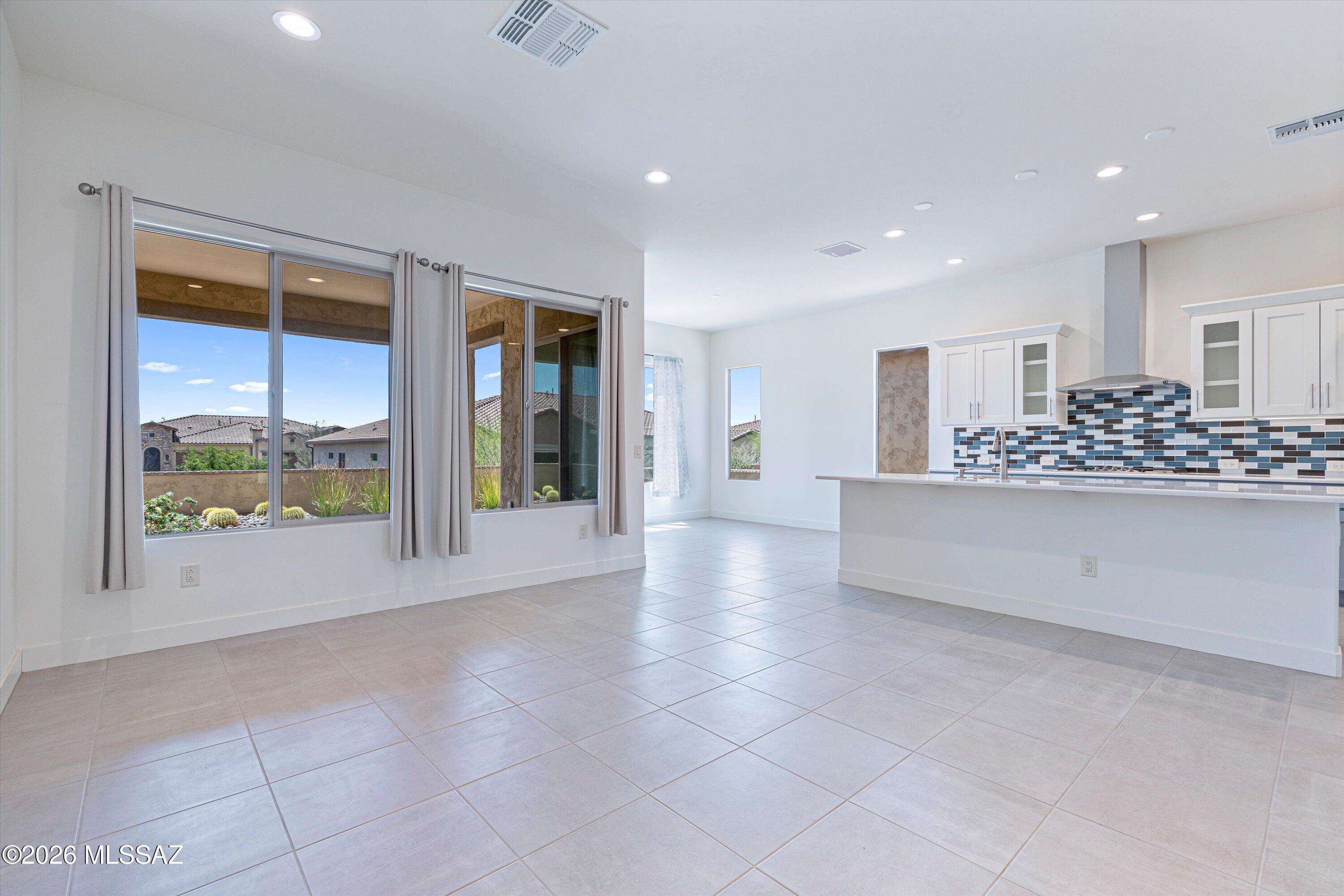 Saddlebrooke Ranch - Residential Lease
