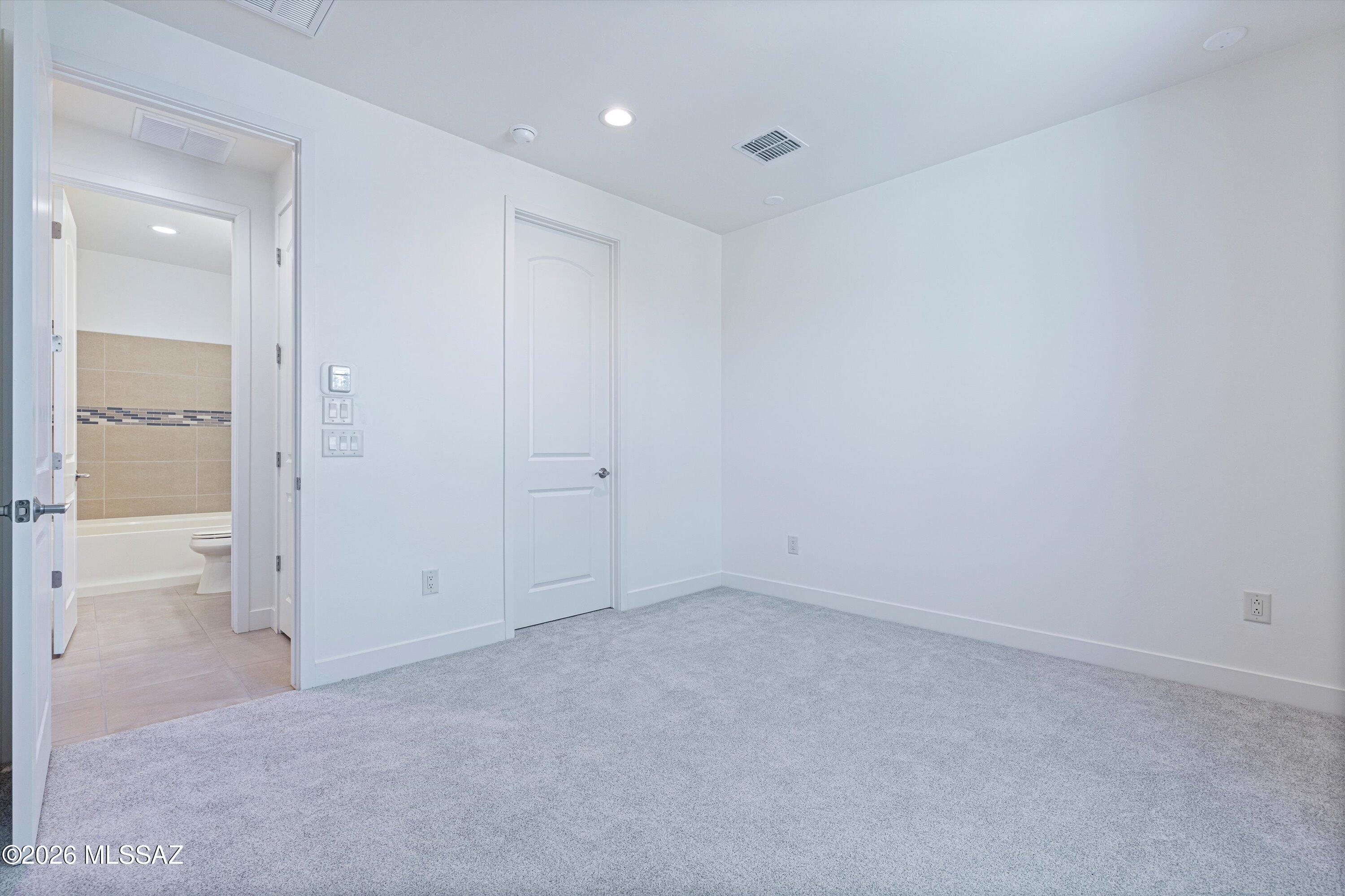 Saddlebrooke Ranch - Residential Lease