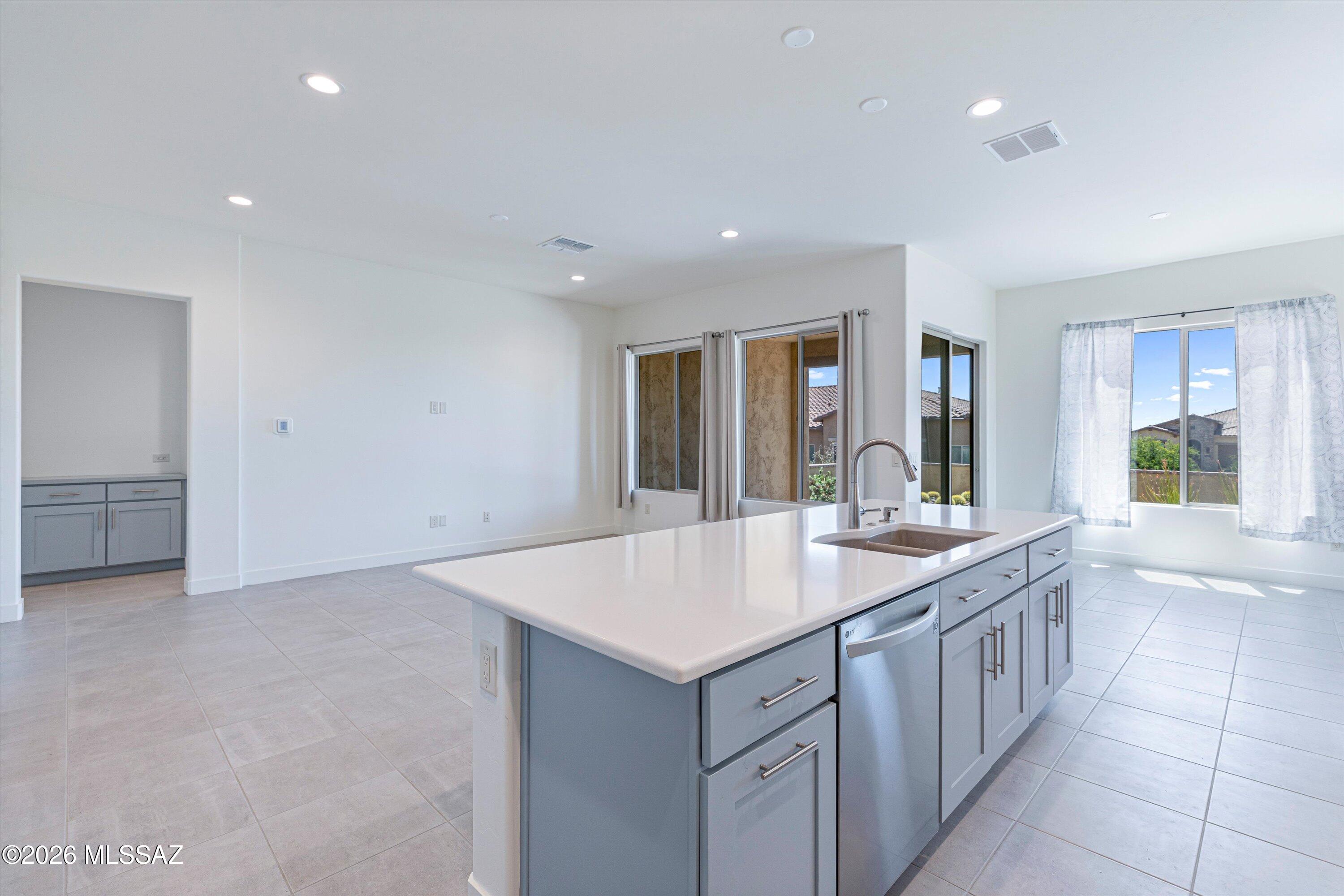 Saddlebrooke Ranch - Residential Lease