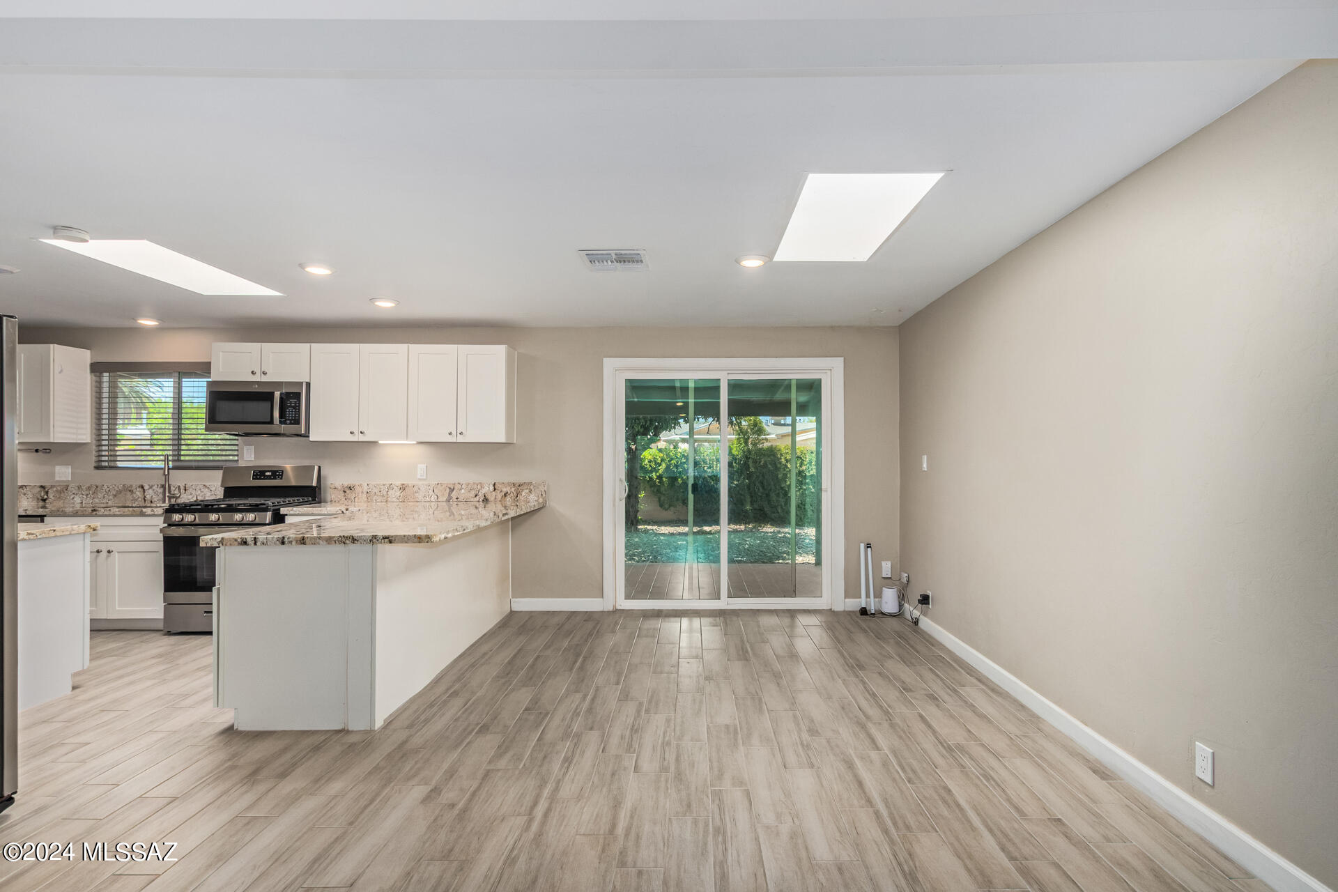 San Fernando Village - Residential