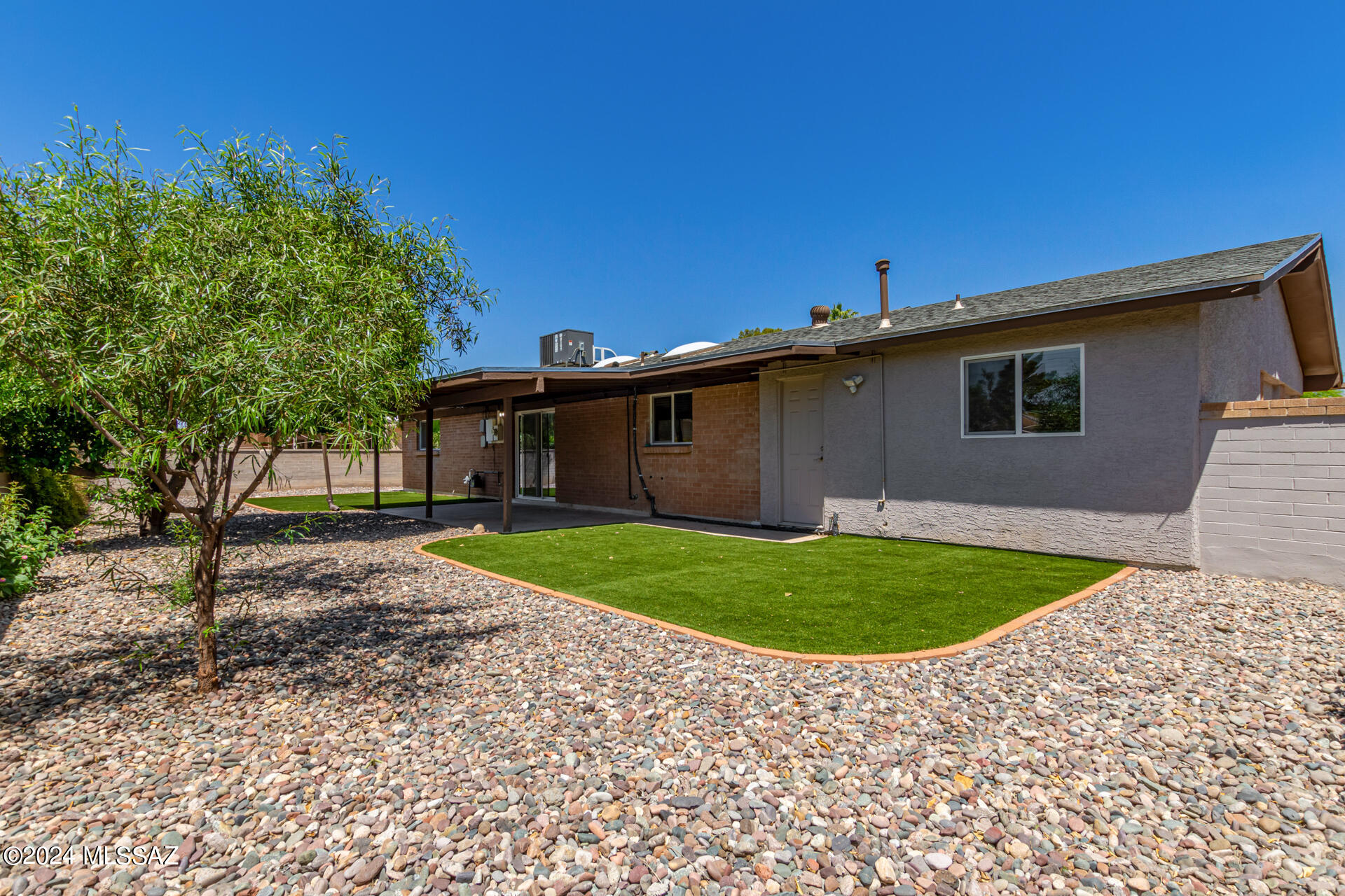 San Fernando Village - Residential