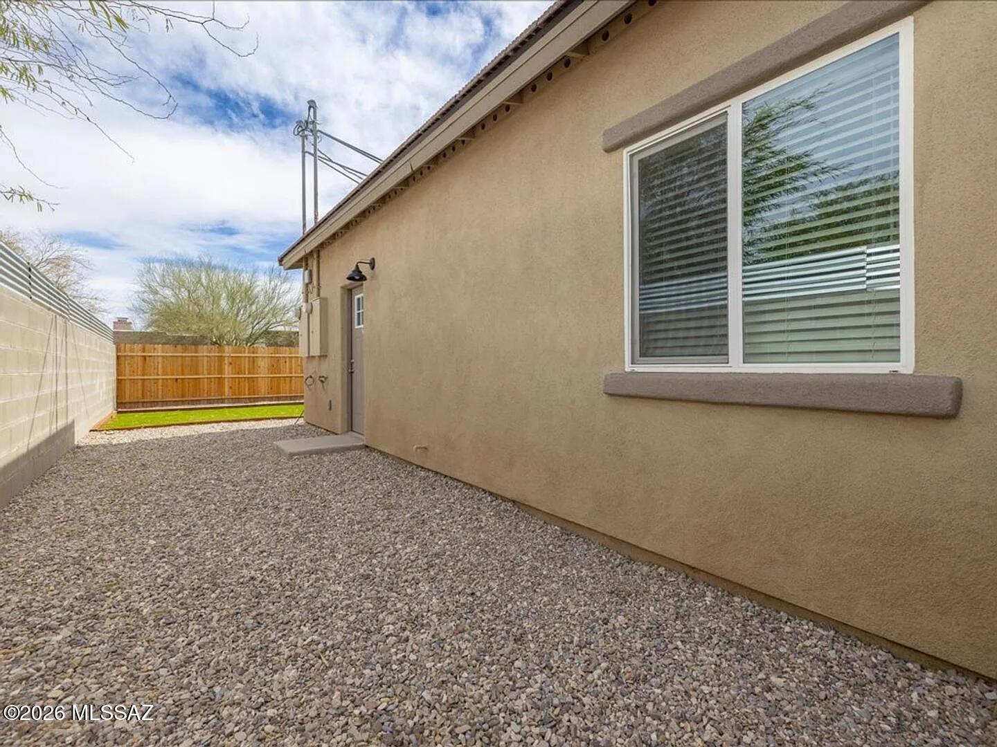 El Rio Park - Residential Income