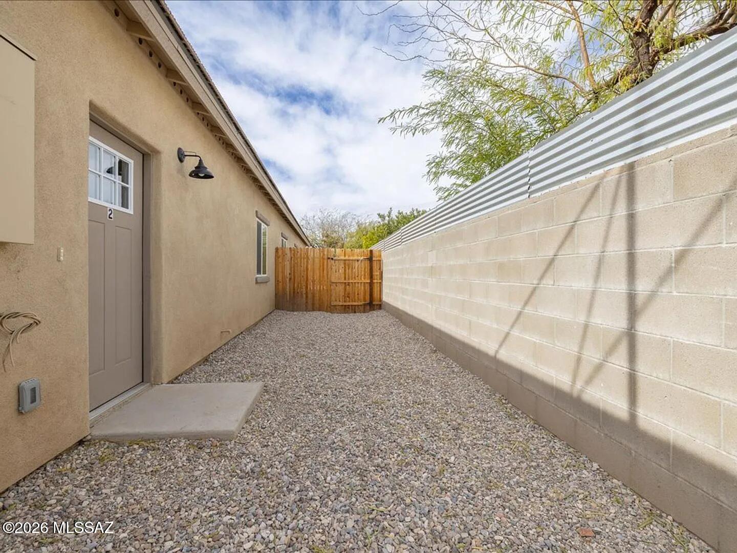 El Rio Park - Residential Income