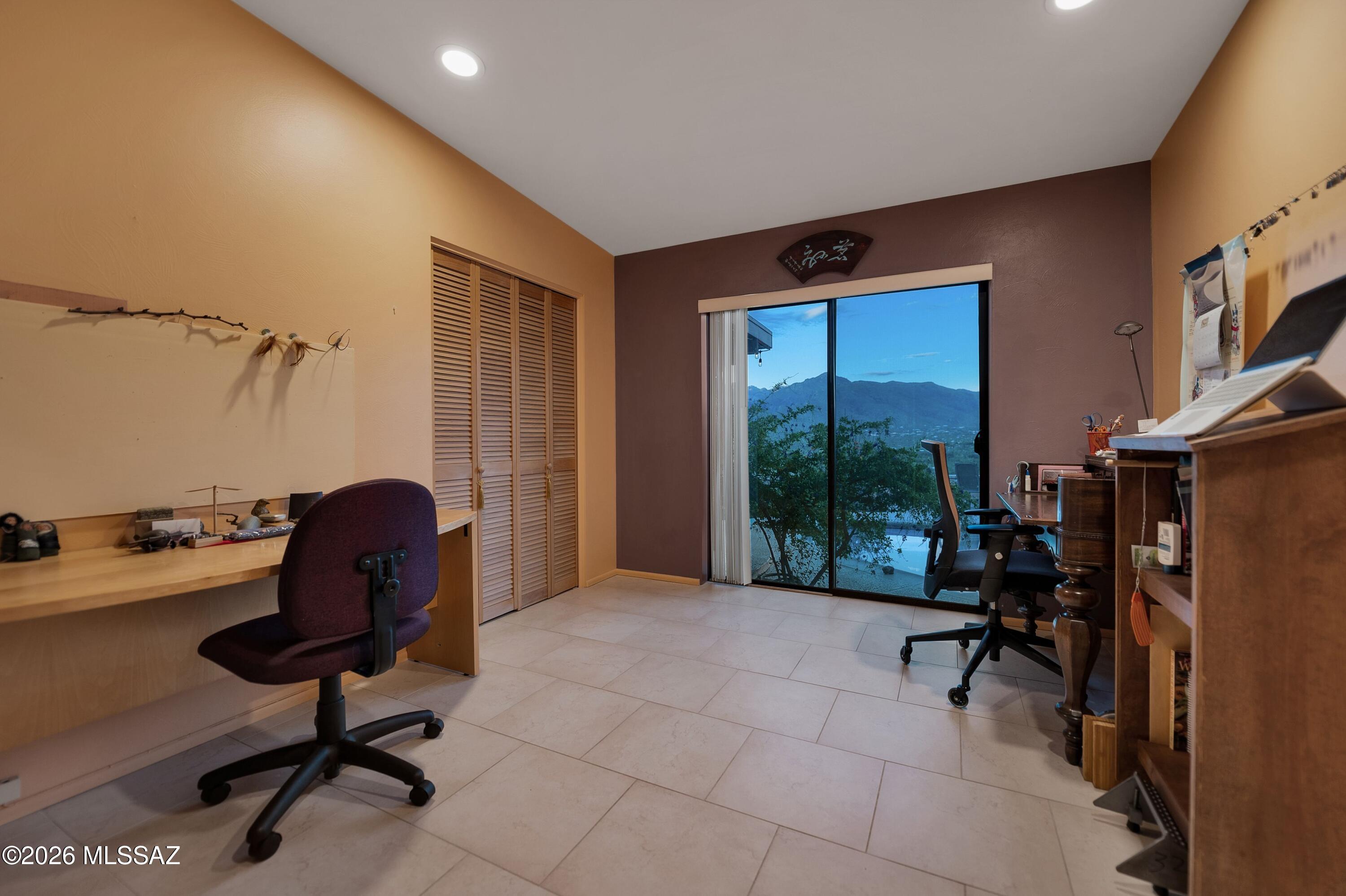 Hidden Valley (52-127) - Residential