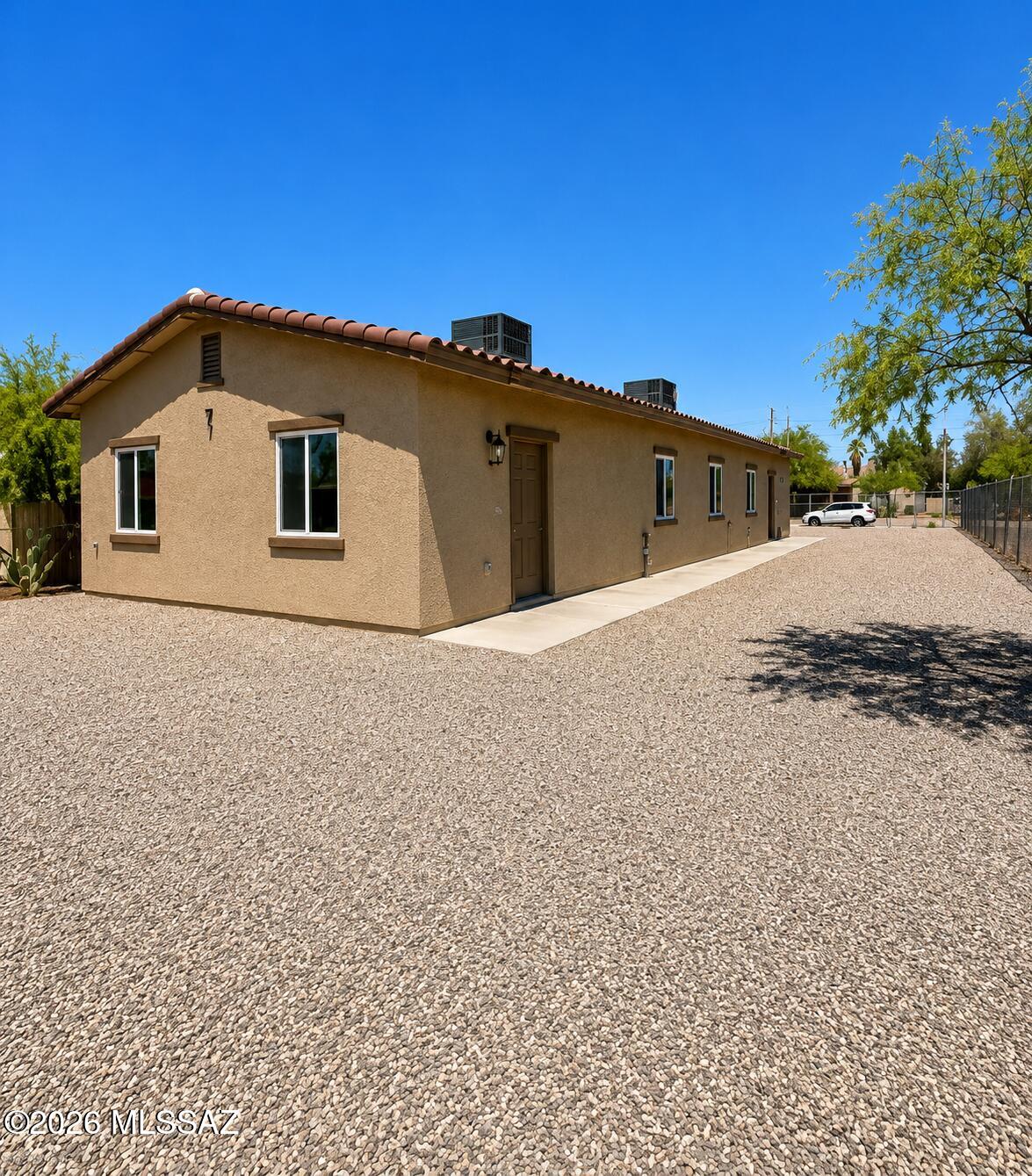 Take a look to this NEW CONSTRUCTION DUPLEX! The property features two separate units: a spacious 3 bed, 2 bath and a 2 bed, 1 bath, ideal for house hacking or pure investment. Live in one and rent the other or rent both for maximum cash flow. Each unit has its own electric and water meter. Don't miss this opportunity!