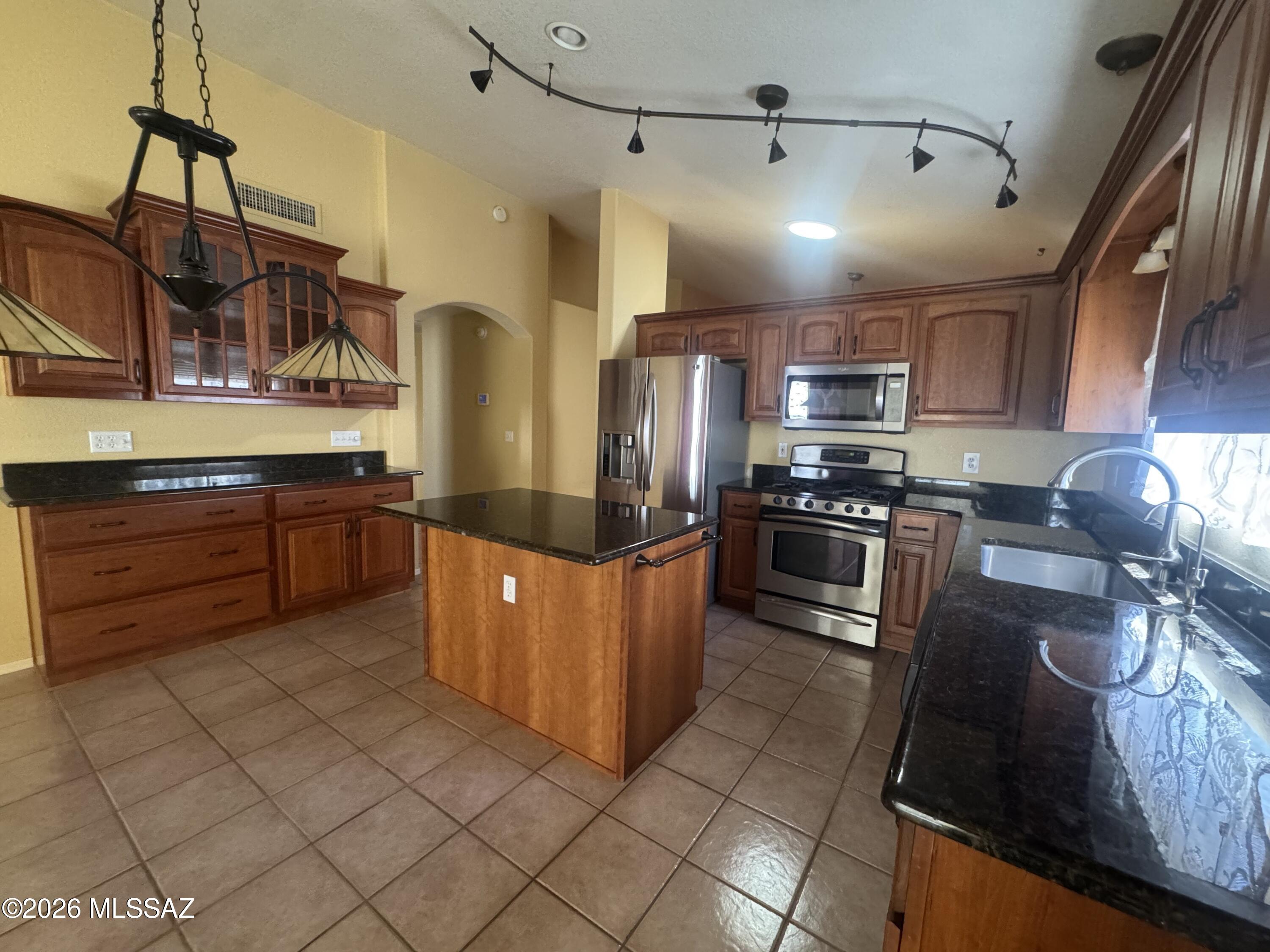 La Cholla Ridge (1-77) - Residential Lease