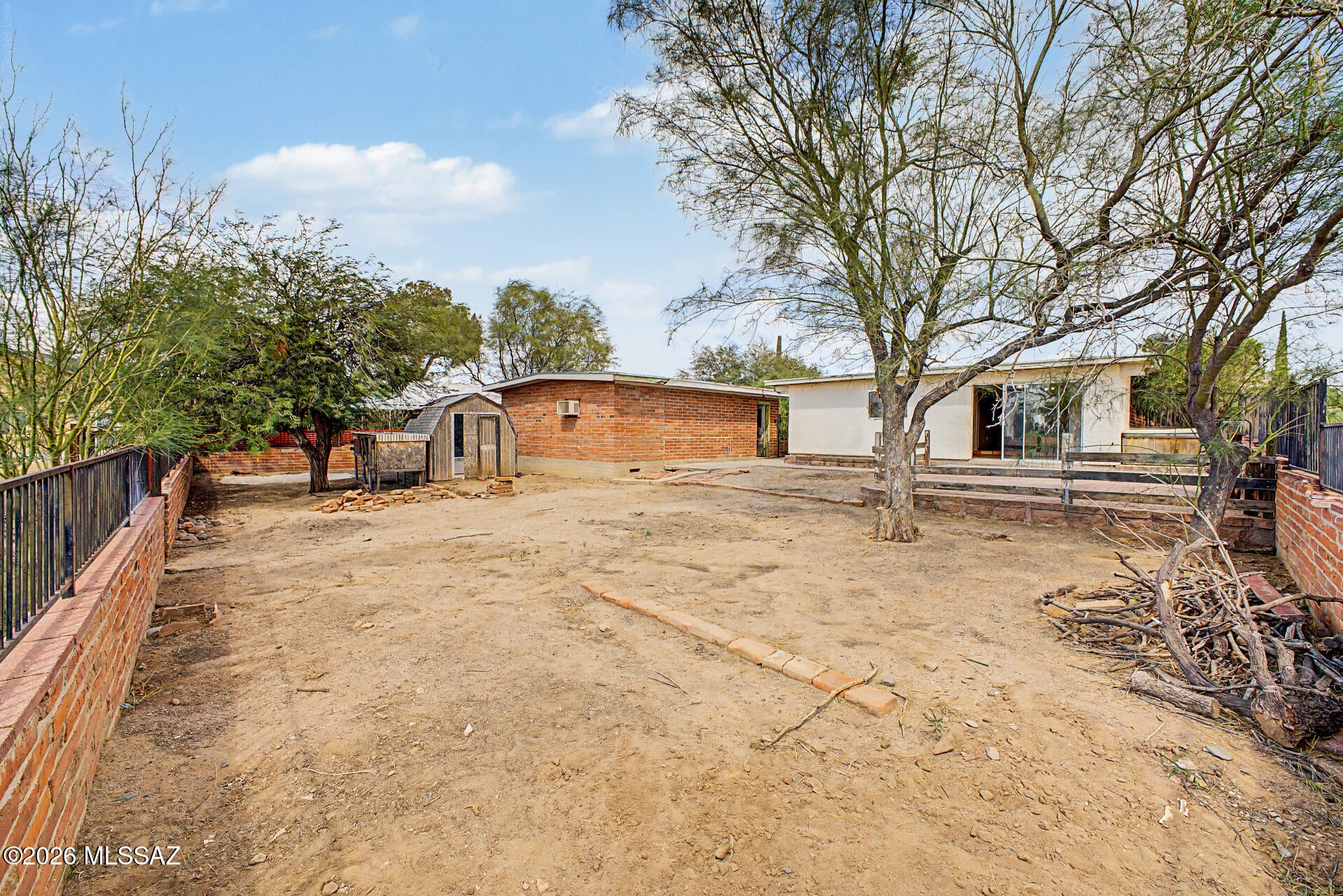 New Tucson Unit NO. 4 (1-203) - Residential