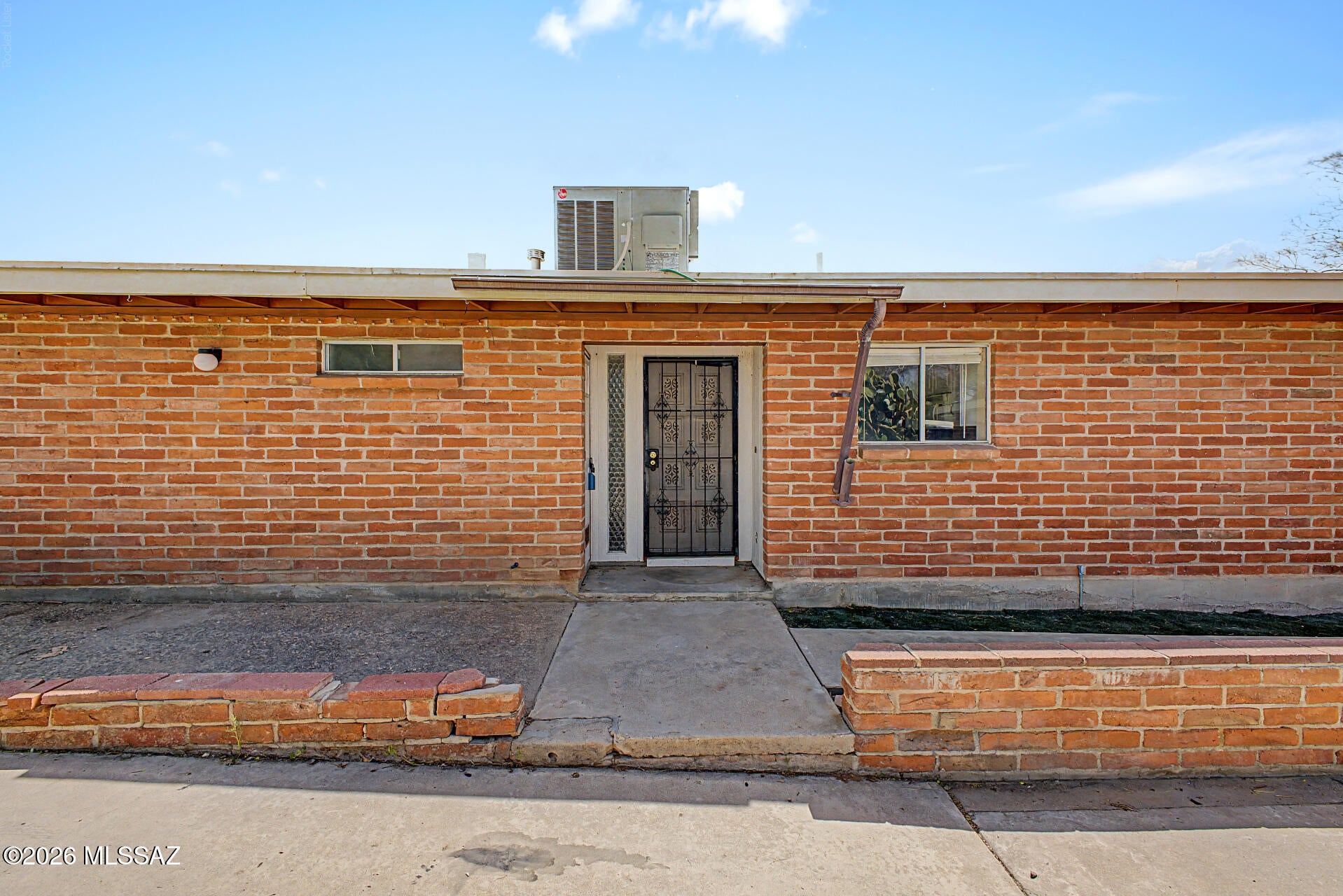 New Tucson Unit NO. 4 (1-203) - Residential
