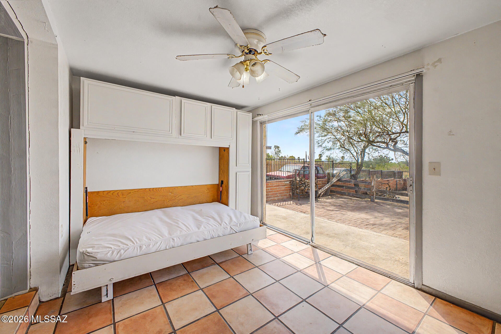 New Tucson Unit NO. 4 (1-203) - Residential