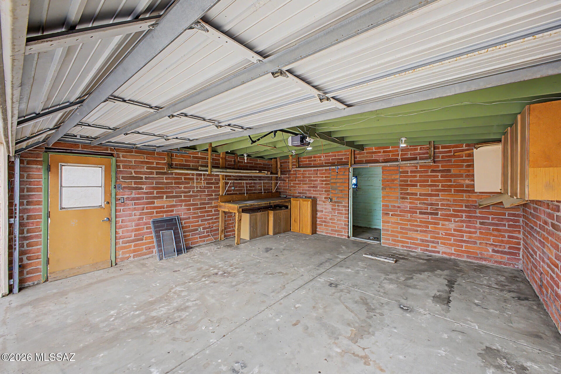 New Tucson Unit NO. 4 (1-203) - Residential