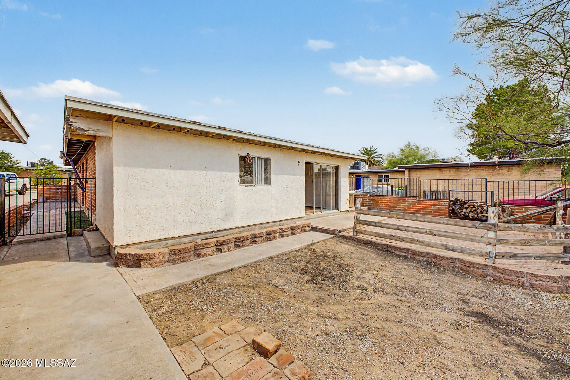New Tucson Unit NO. 4 (1-203) - Residential