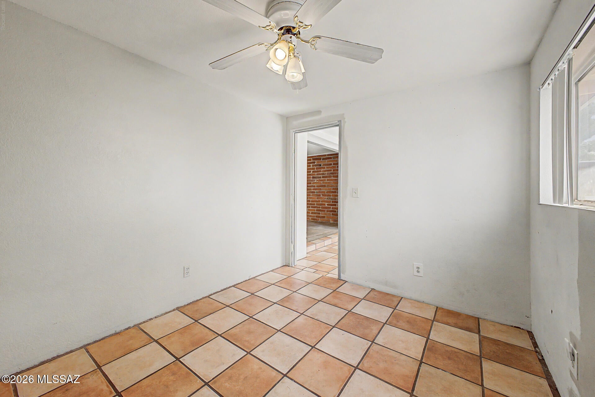 New Tucson Unit NO. 4 (1-203) - Residential
