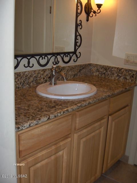 Barrio de Tubac - Residential Lease